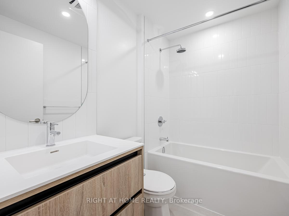 Photo 19 of Unit 106, 7950 Bathurst Street, Vaughan, Beverley Glen — HOMEH