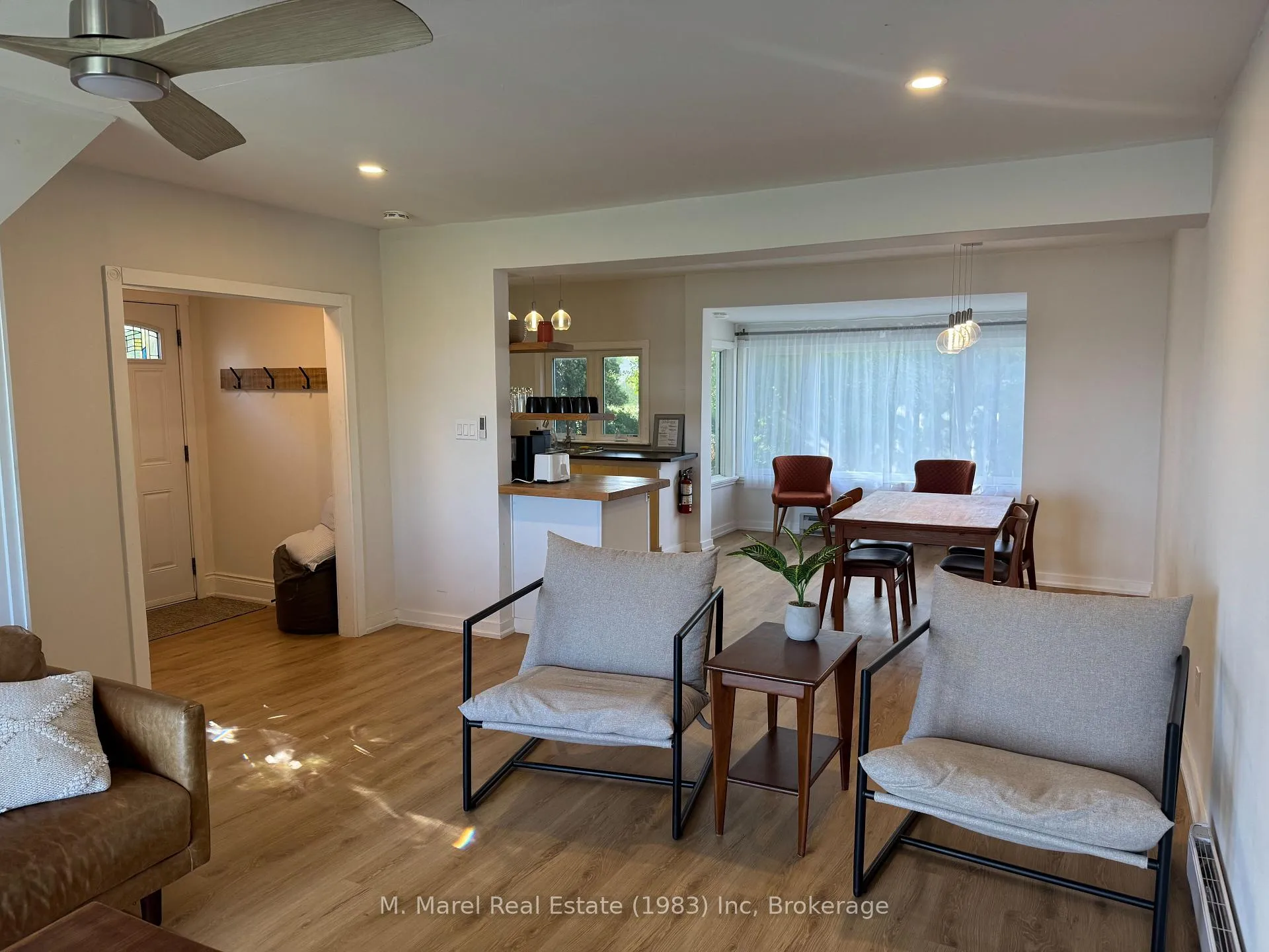 Photo 4 of 30 Trillium Avenue, Hamilton, Winona Park — HOMEH