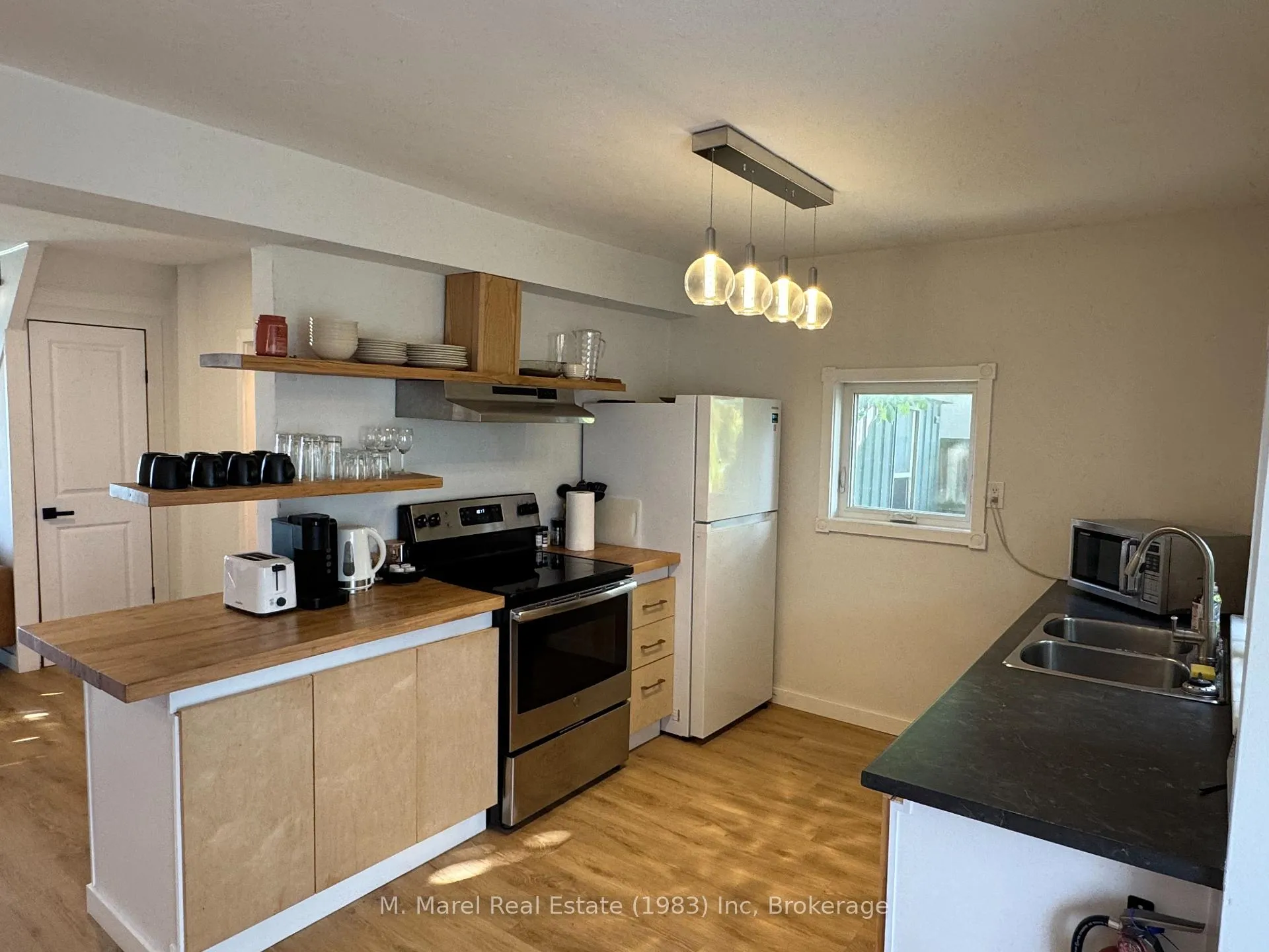 Photo 7 of 30 Trillium Avenue, Hamilton, Winona Park — HOMEH