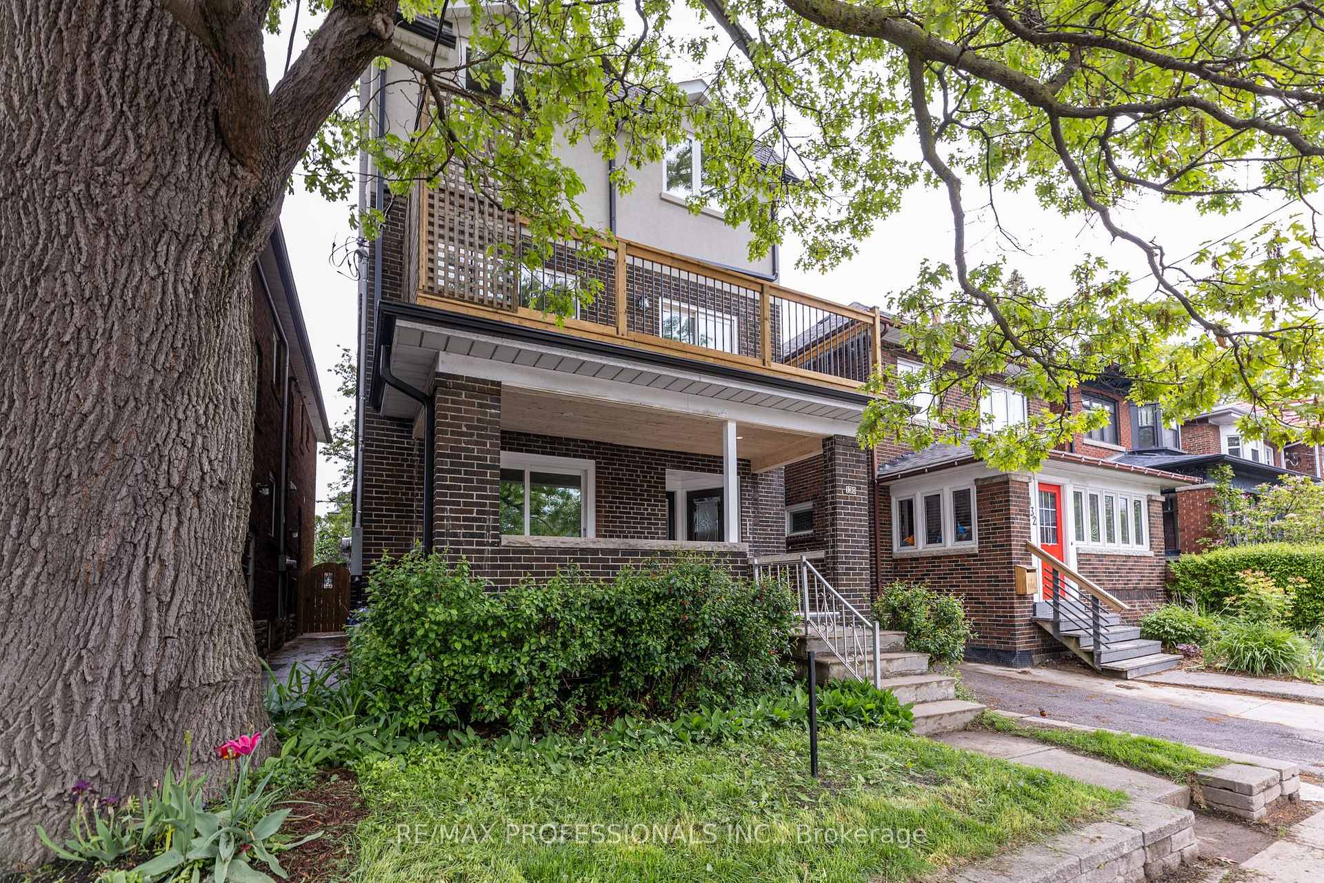 Front of Unit D, 130 Jane Street