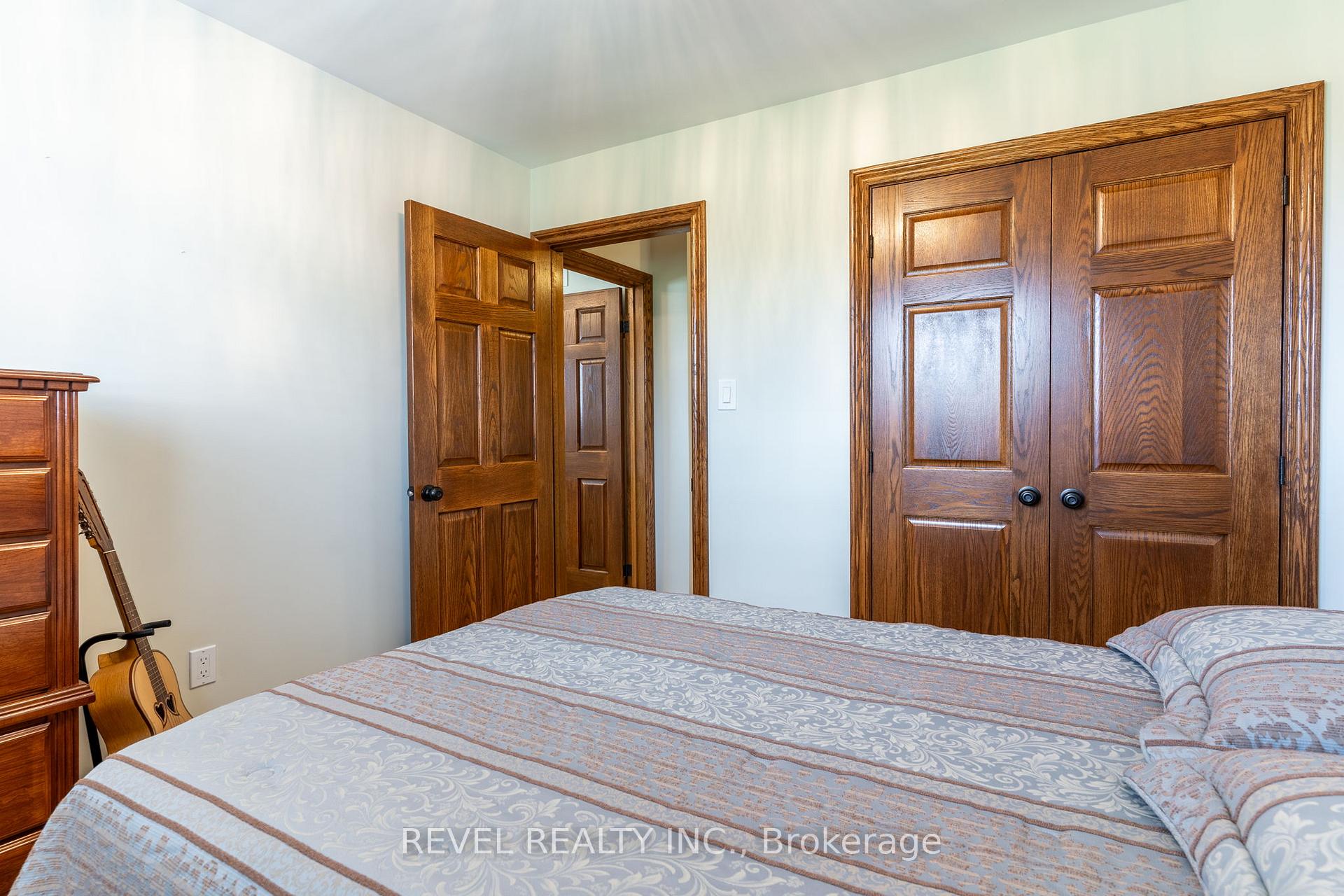 Photo 23 of 112 Henley Drive, Hamilton, Stoney Creek Industrial — HOMEH
