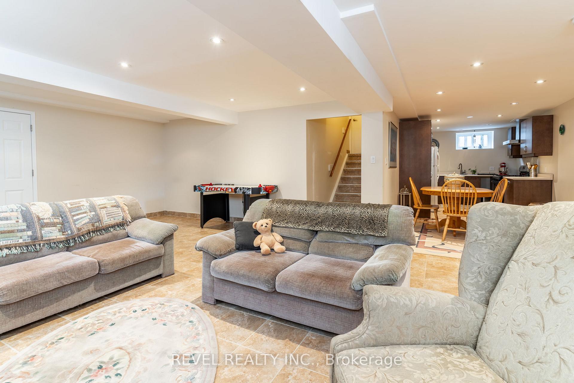 Photo 34 of 112 Henley Drive, Hamilton, Stoney Creek Industrial — HOMEH