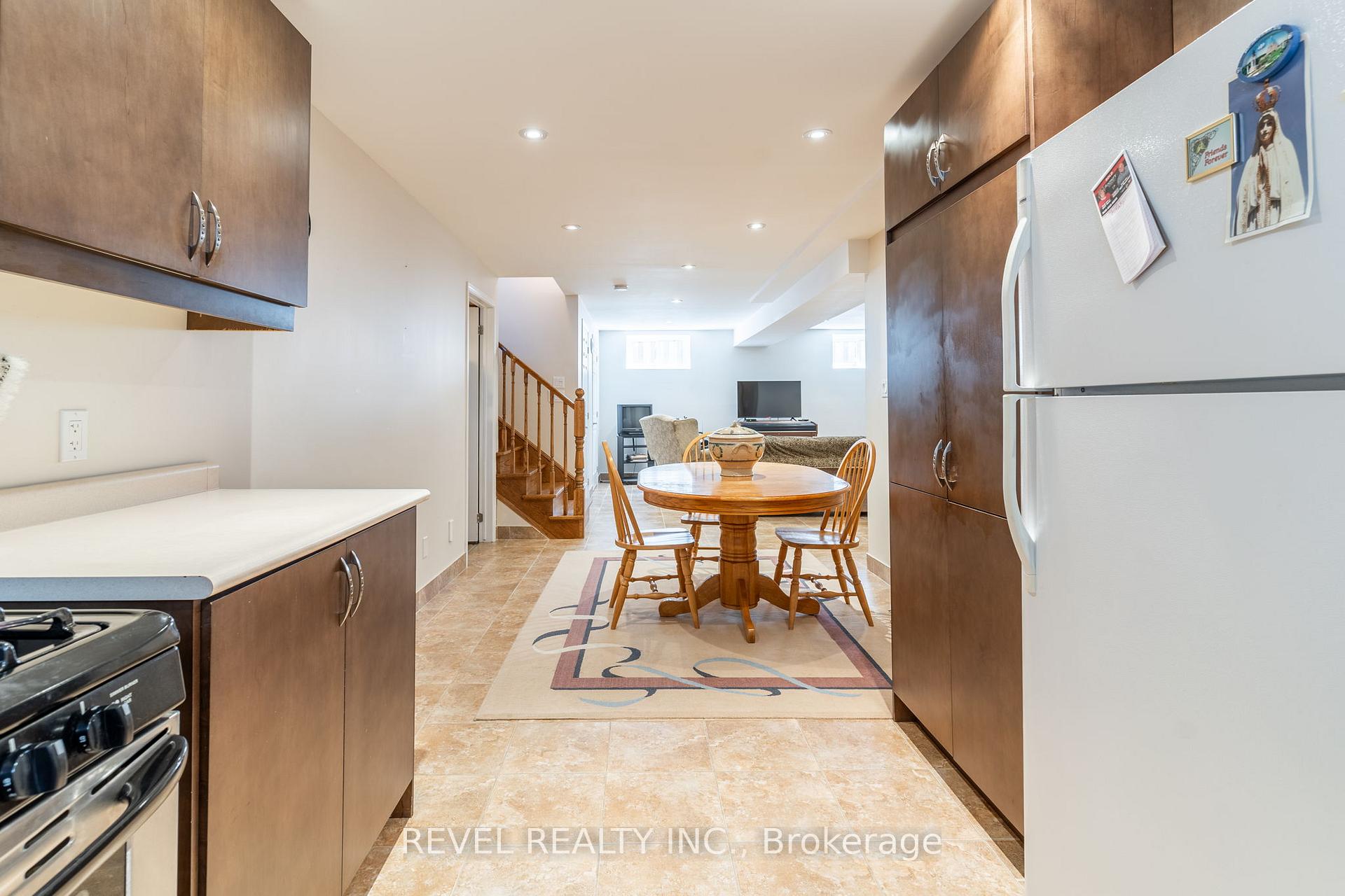 Photo 38 of 112 Henley Drive, Hamilton, Stoney Creek Industrial — HOMEH