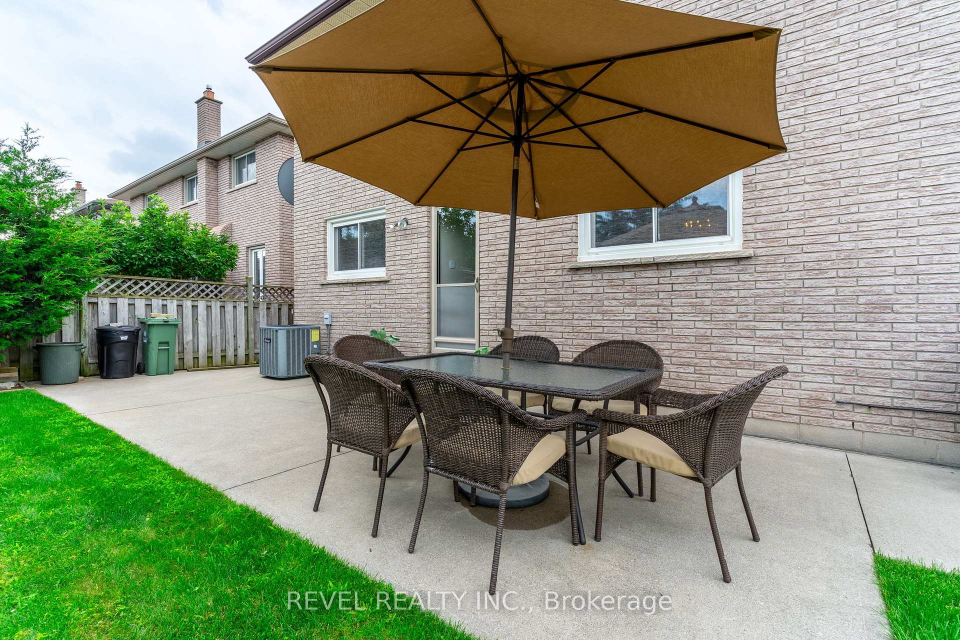 Photo 41 of 112 Henley Drive, Hamilton, Stoney Creek Industrial — HOMEH