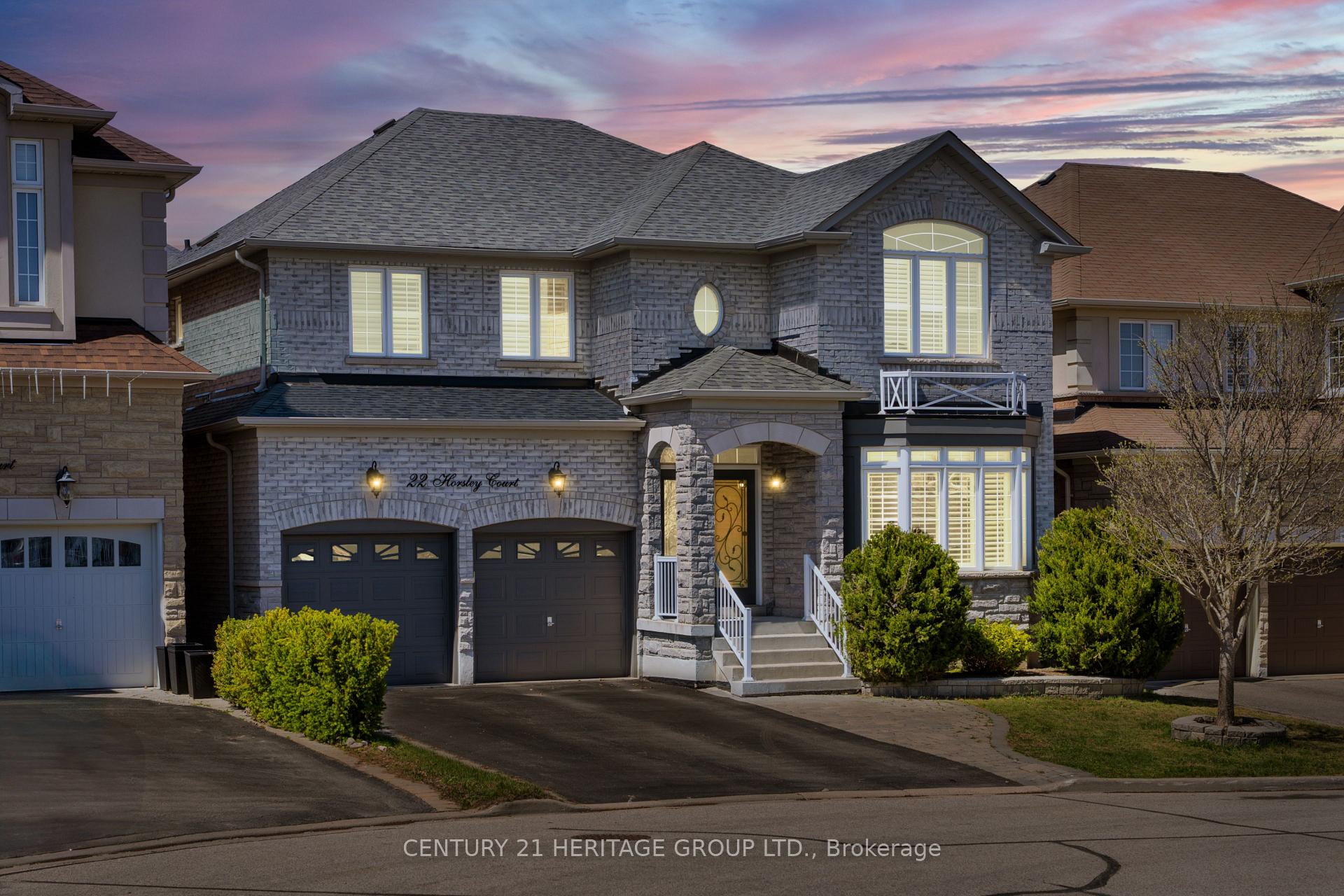 Photo 1 of 22 Horsley Court, Aurora, Bayview Northeast — HOMEH