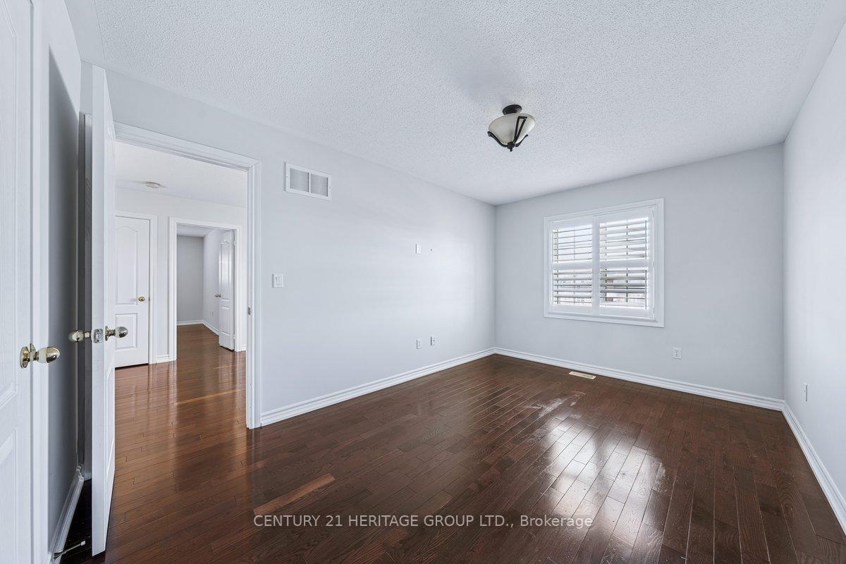 Photo 29 of 22 Horsley Court, Aurora, Bayview Northeast — HOMEH