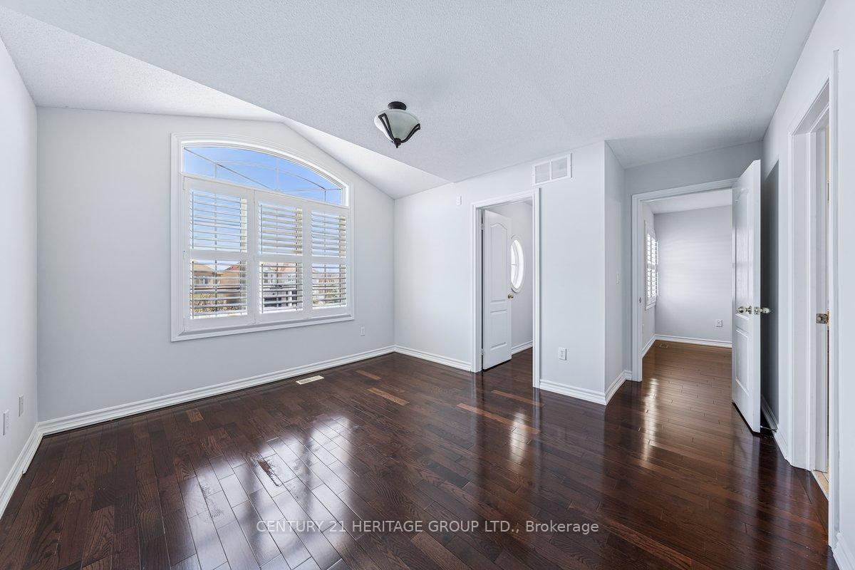 Photo 30 of 22 Horsley Court, Aurora, Bayview Northeast — HOMEH