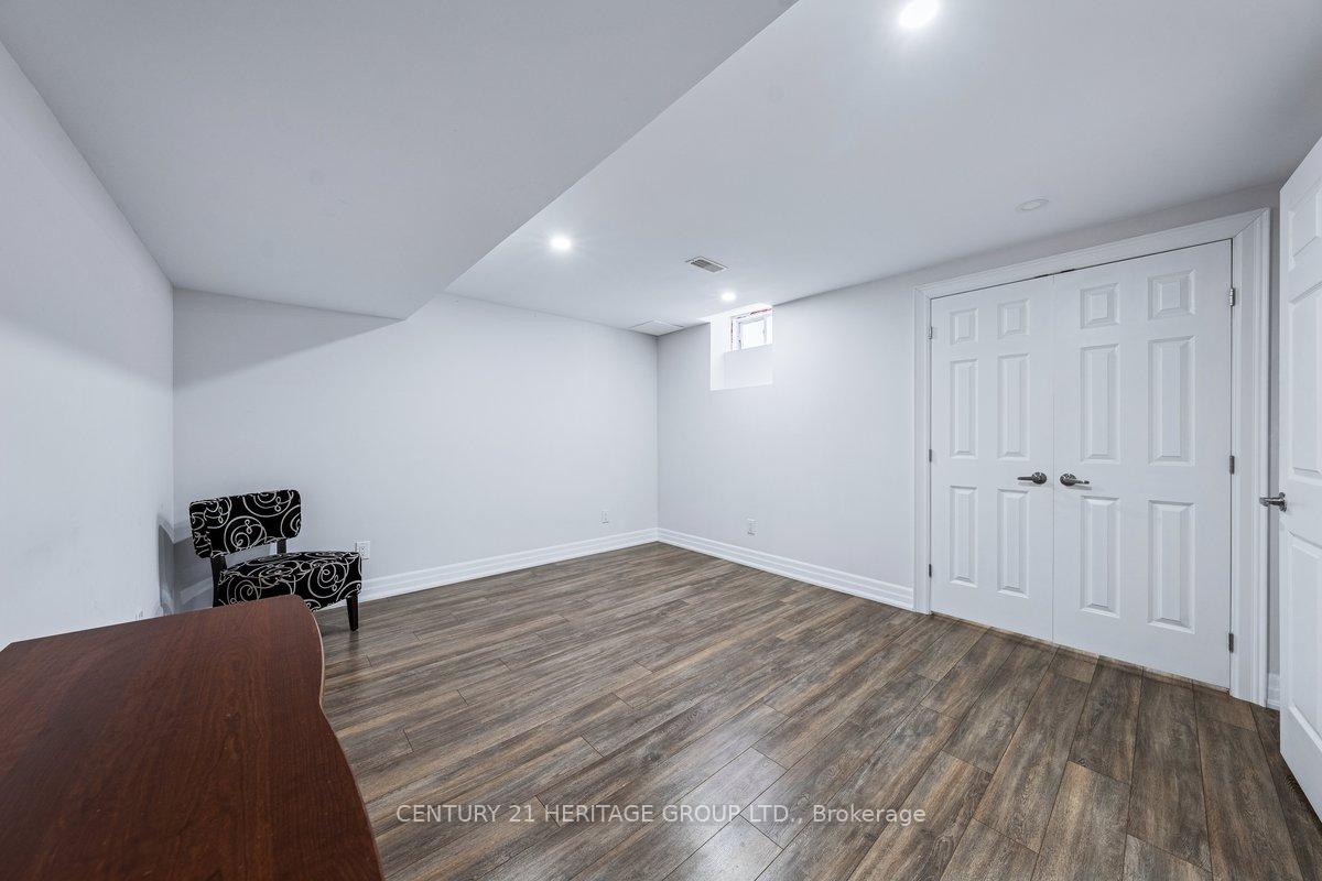Photo 40 of 22 Horsley Court, Aurora, Bayview Northeast — HOMEH