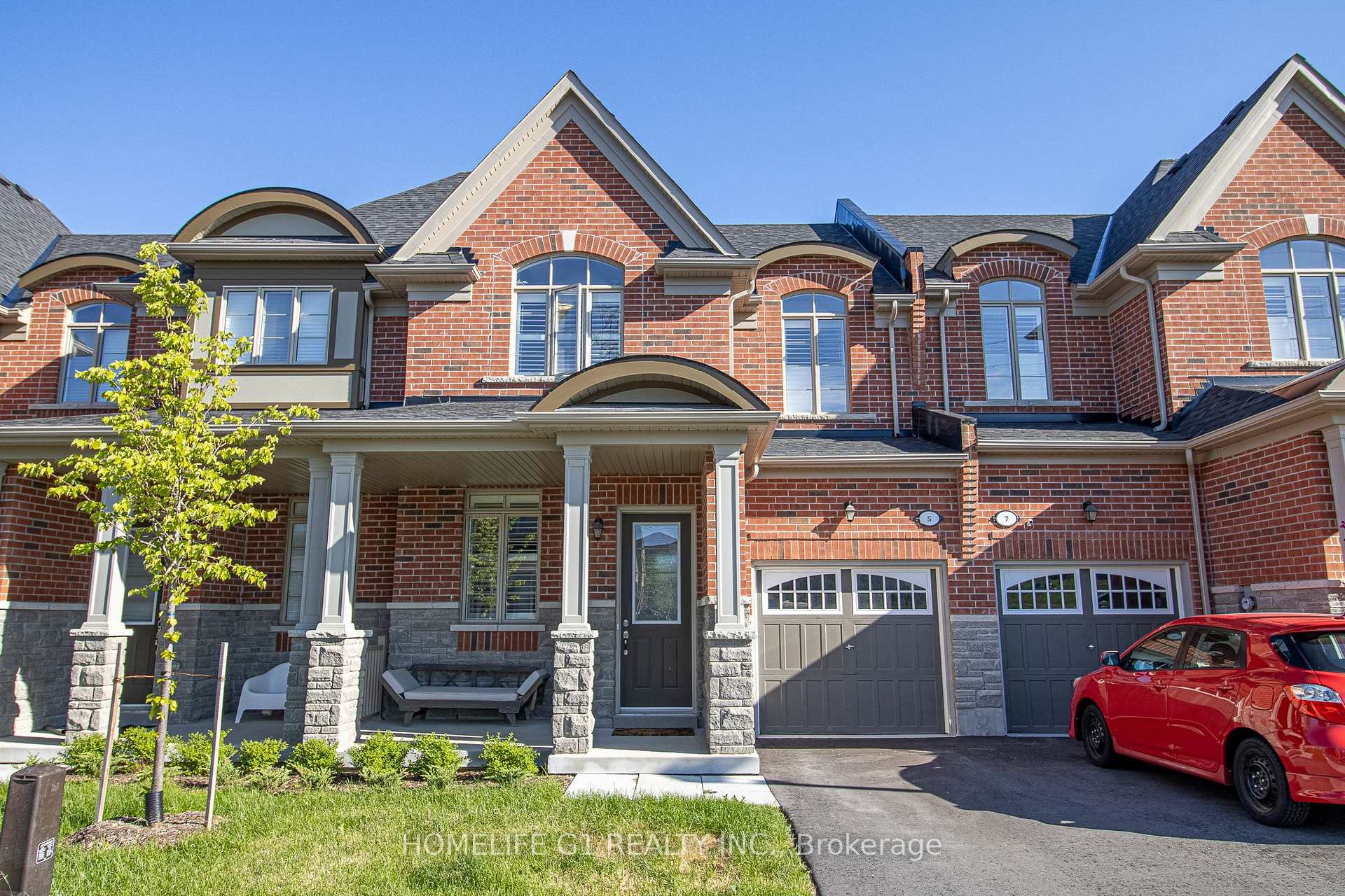 Photo 22 of 5 Caton Lane, Ajax, Northwest Ajax — HOMEH
