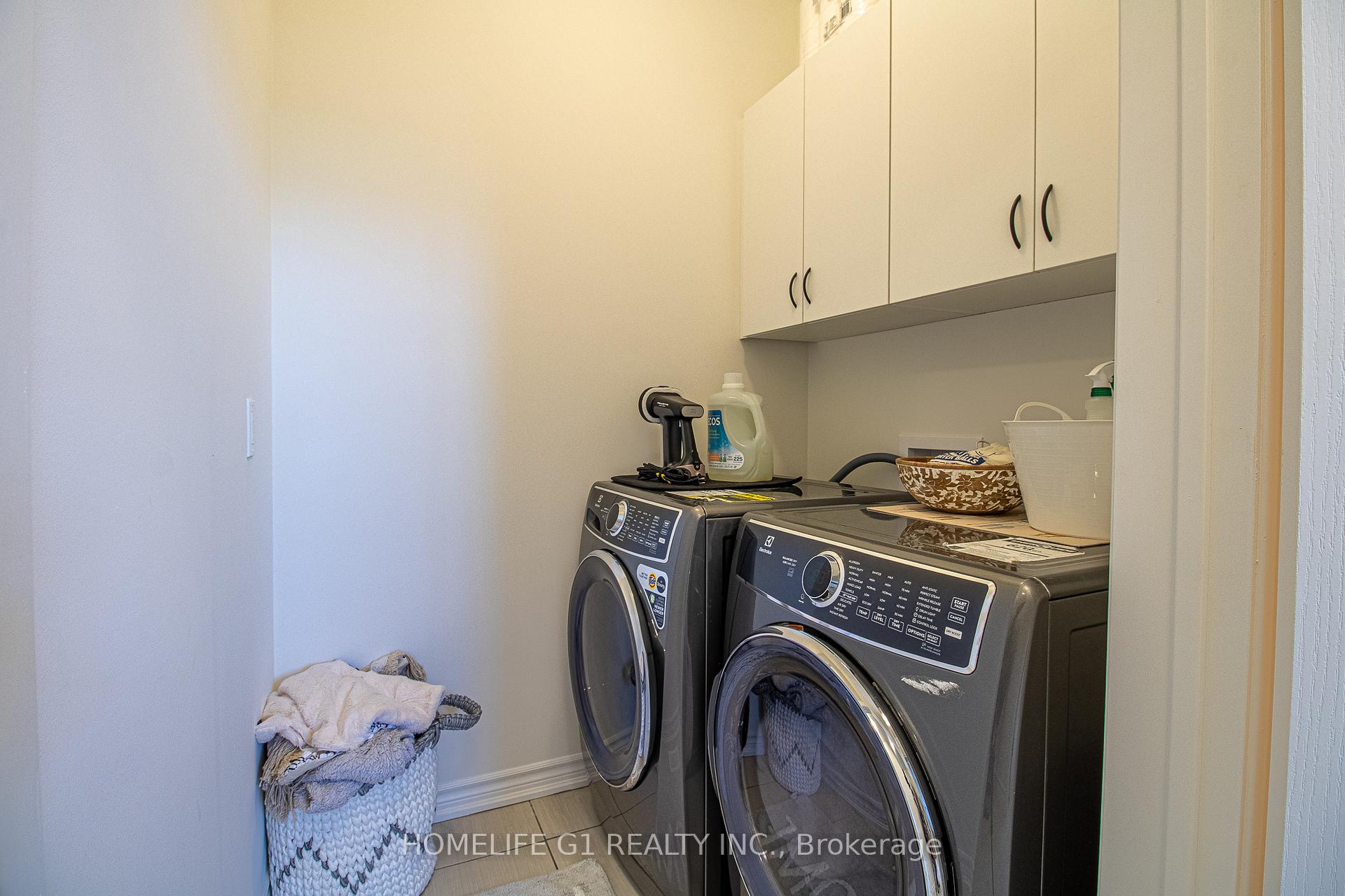 Photo 52 of 5 Caton Lane, Ajax, Northwest Ajax — HOMEH
