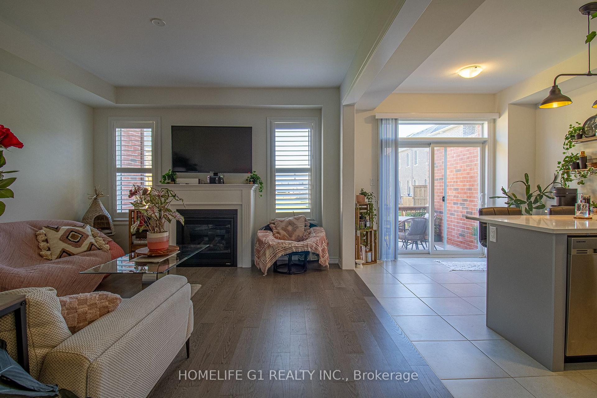 Photo 10 of 5 Caton Lane, Ajax, Northwest Ajax — HOMEH