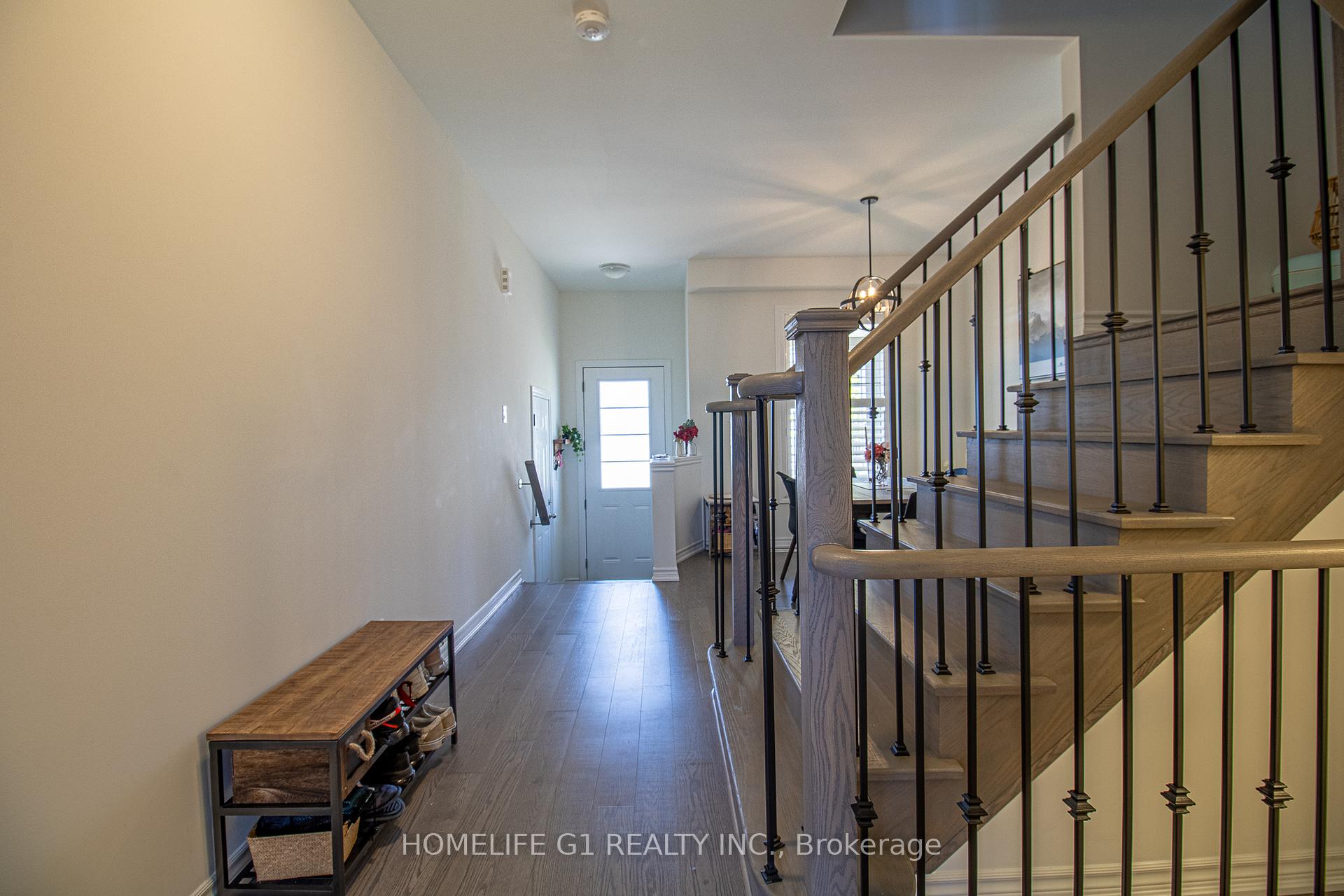 Photo 21 of 5 Caton Lane, Ajax, Northwest Ajax — HOMEH