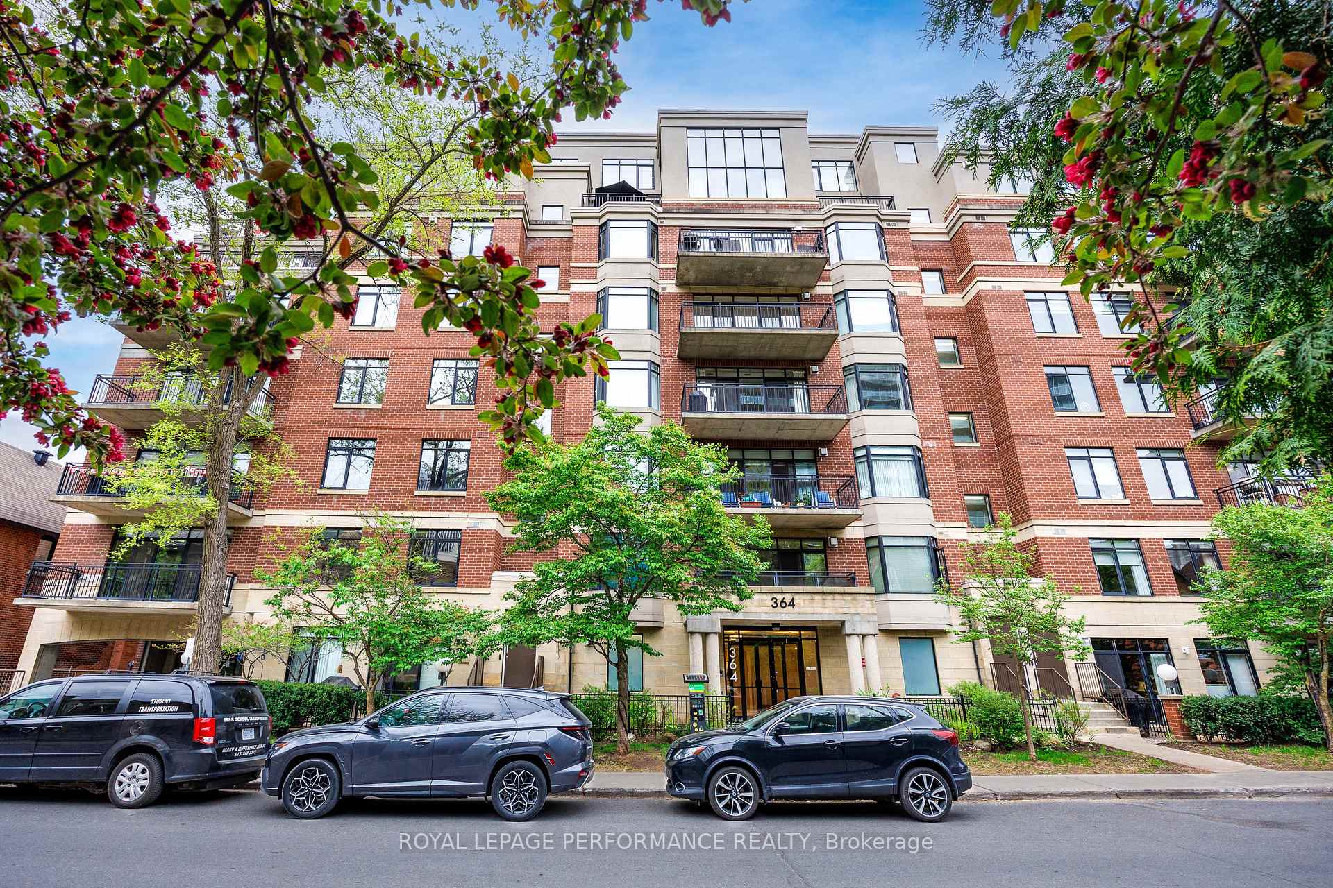Photo 2 of Unit PH4, 364 Cooper Street, Ottawa, Ottawa Centre — HOMEH