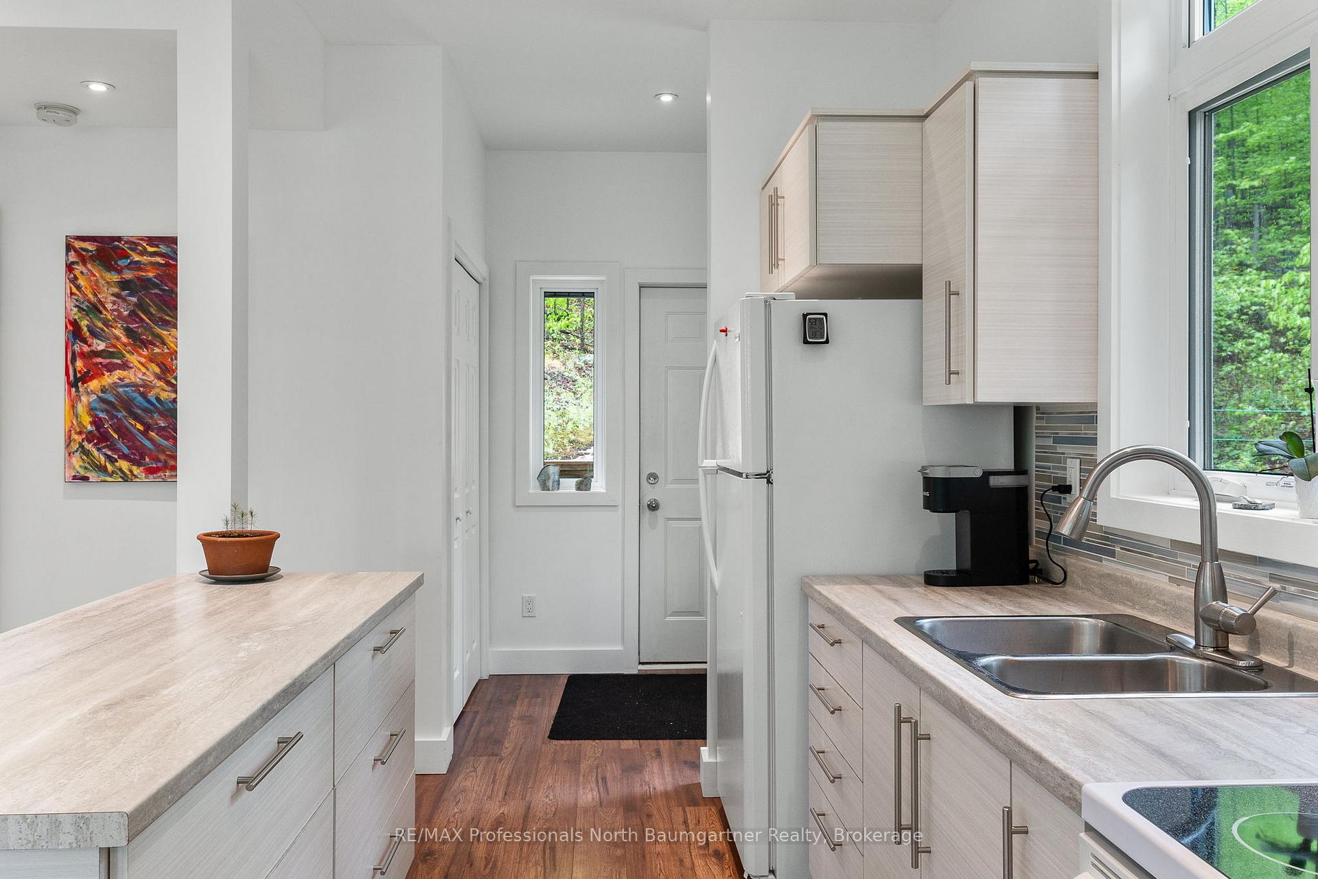Photo 8 of 1105 Long Lake Road, Central Frontenac, Frontenac Centre — HOMEH