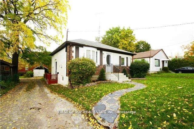 Photo 1 of 18 Windsor Drive, Ajax, Central West — HOMEH
