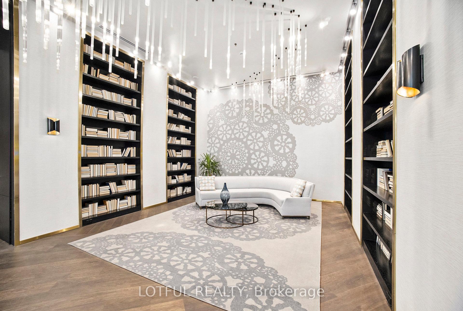 Photo 3 of Unit 601, 428 Sparks Street, Ottawa, Ottawa Centre — HOMEH