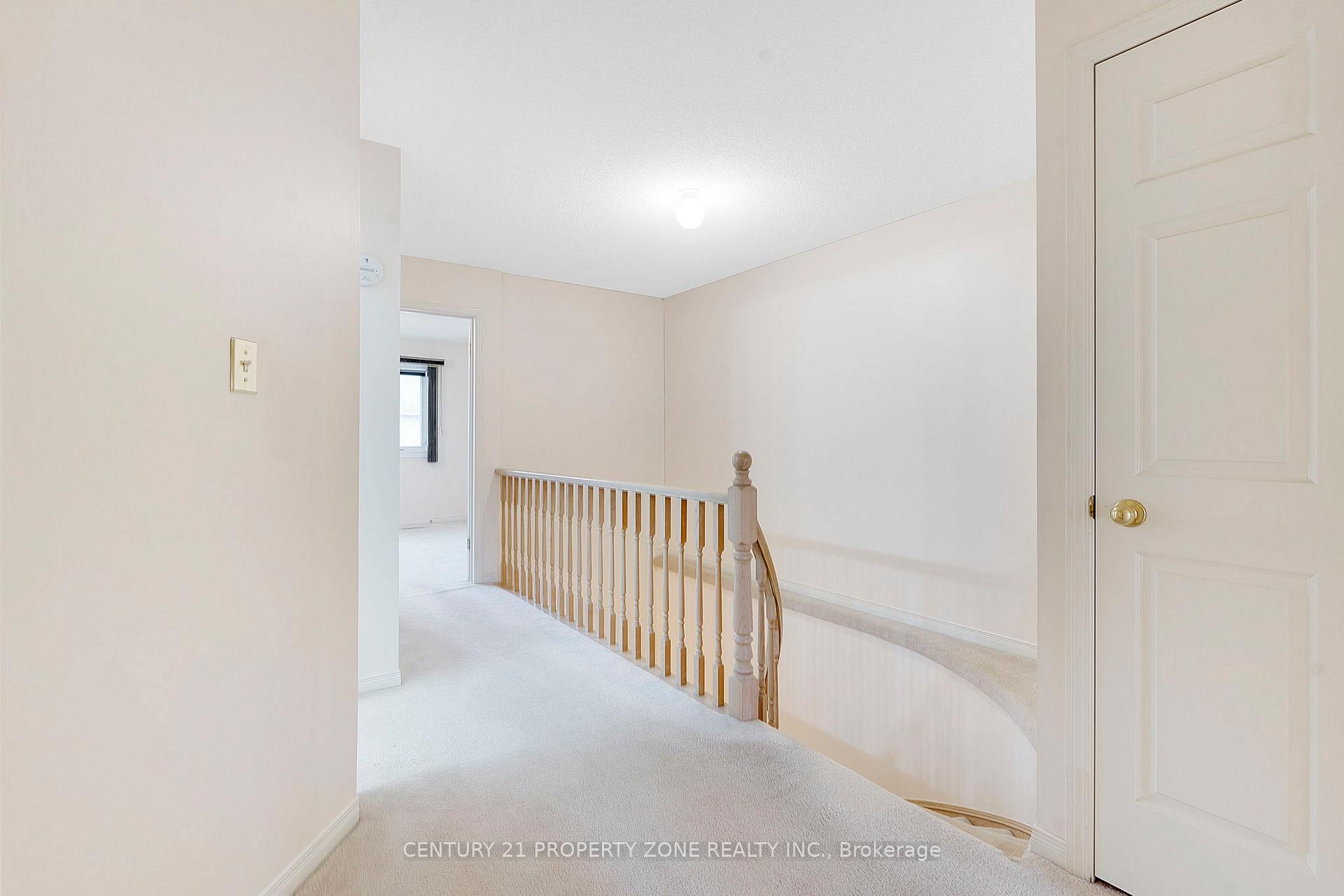 Photo 14 of Unit 2, 1809 Upper Wentworth Street, Hamilton, Allison — HOMEH