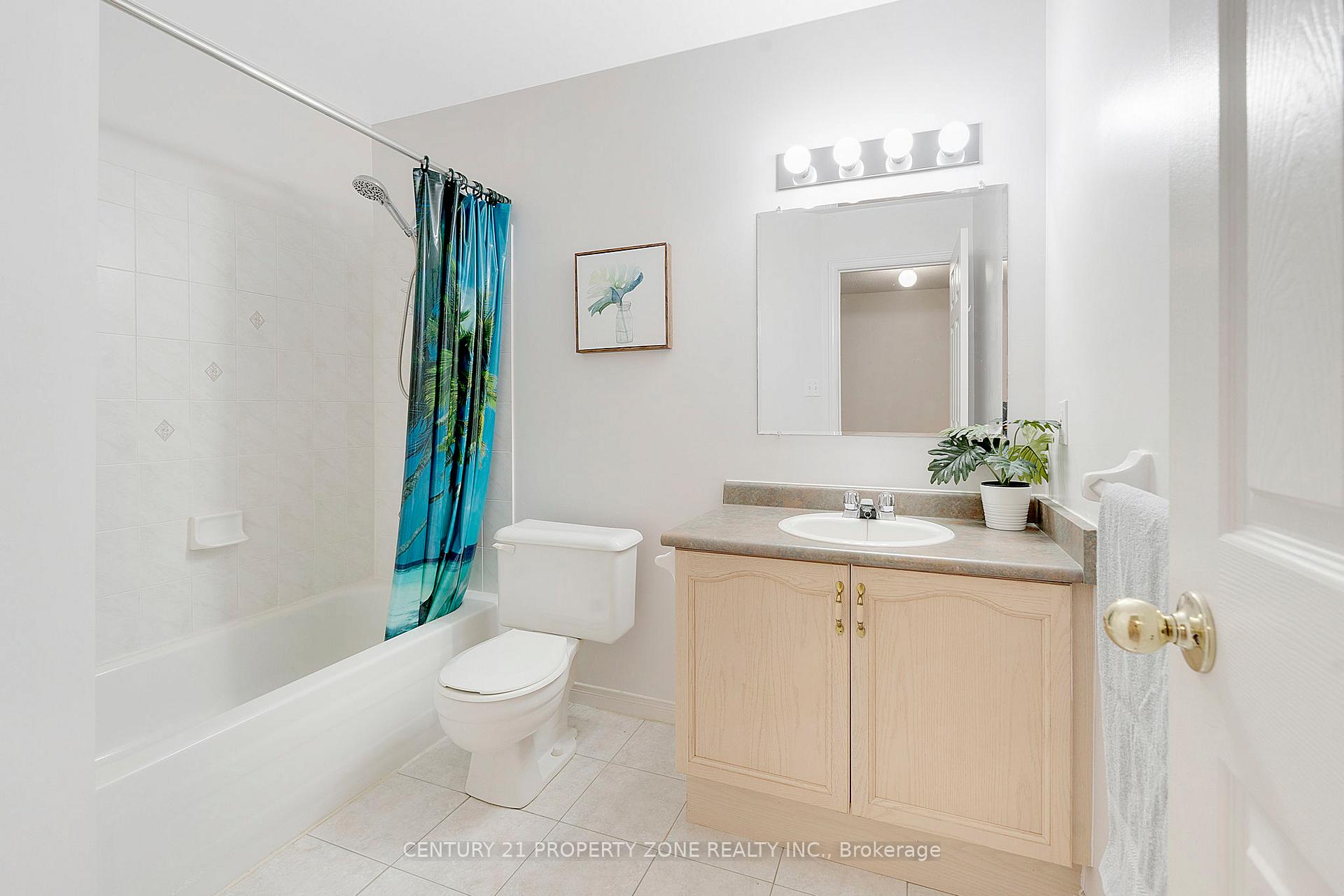 Photo 22 of Unit 2, 1809 Upper Wentworth Street, Hamilton, Allison — HOMEH