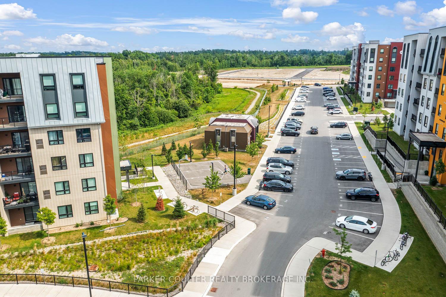 Photo 54 of Unit 312, 6 Spice Way, Barrie, Innis-Shore — HOMEH