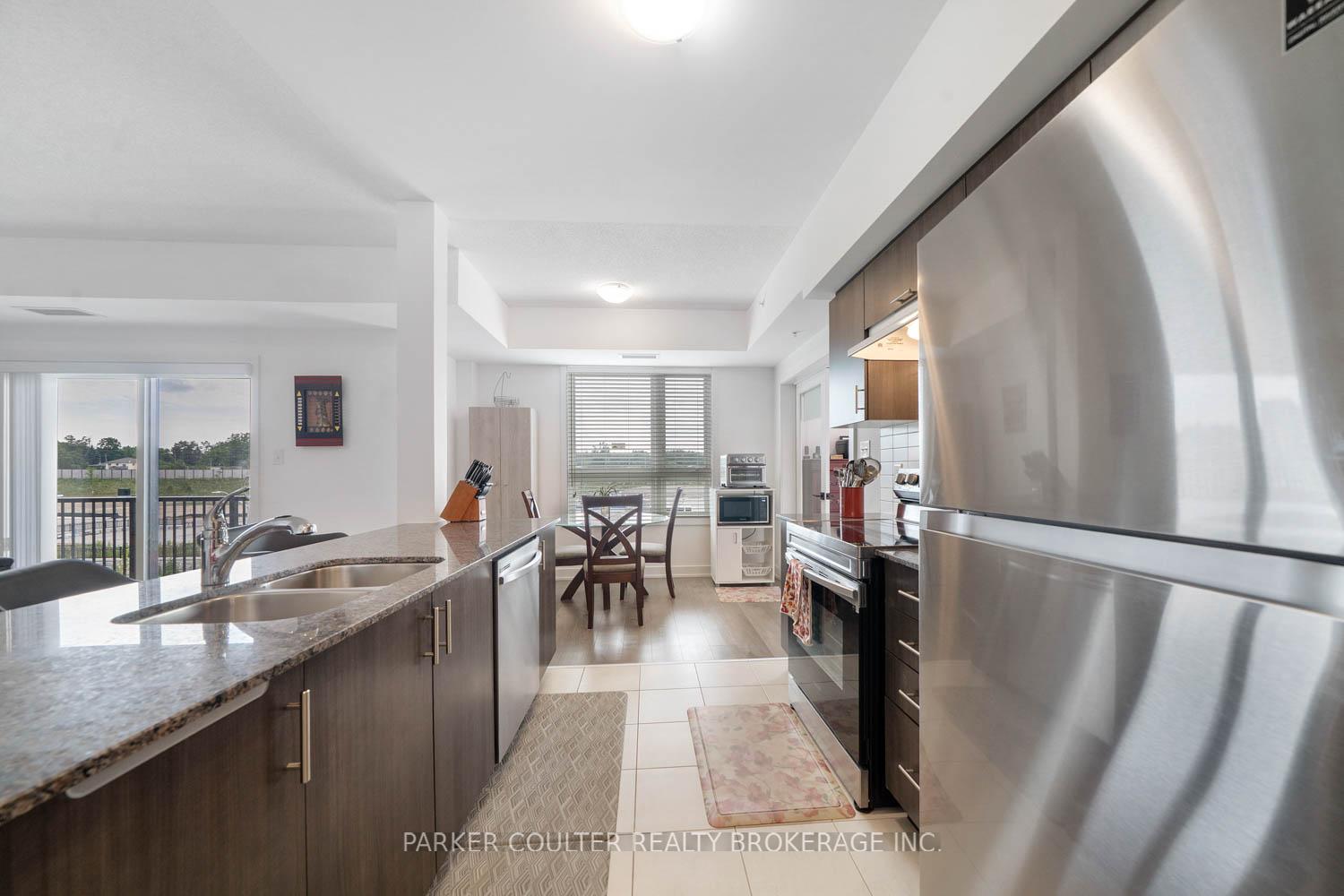 Photo 17 of Unit 312, 6 Spice Way, Barrie, Innis-Shore — HOMEH