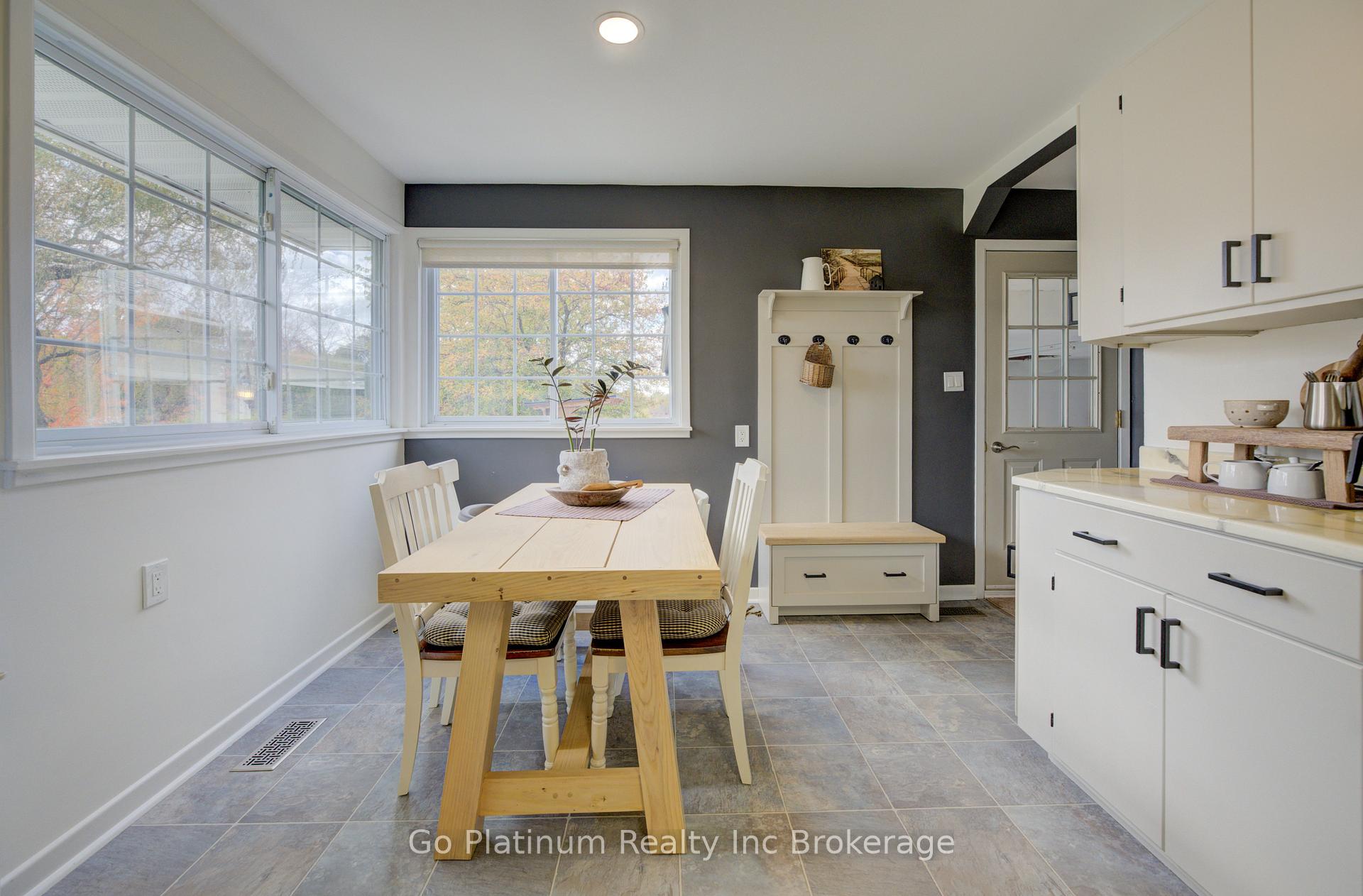Photo 6 of 160 Eleventh Concession Road, Brant, Burford — HOMEH