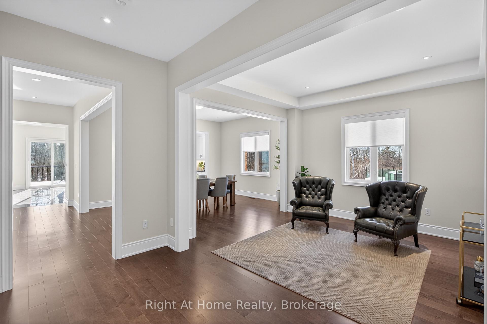 Photo 7 of 90 Smokey Hollow Place, Hamilton, Waterdown — HOMEH