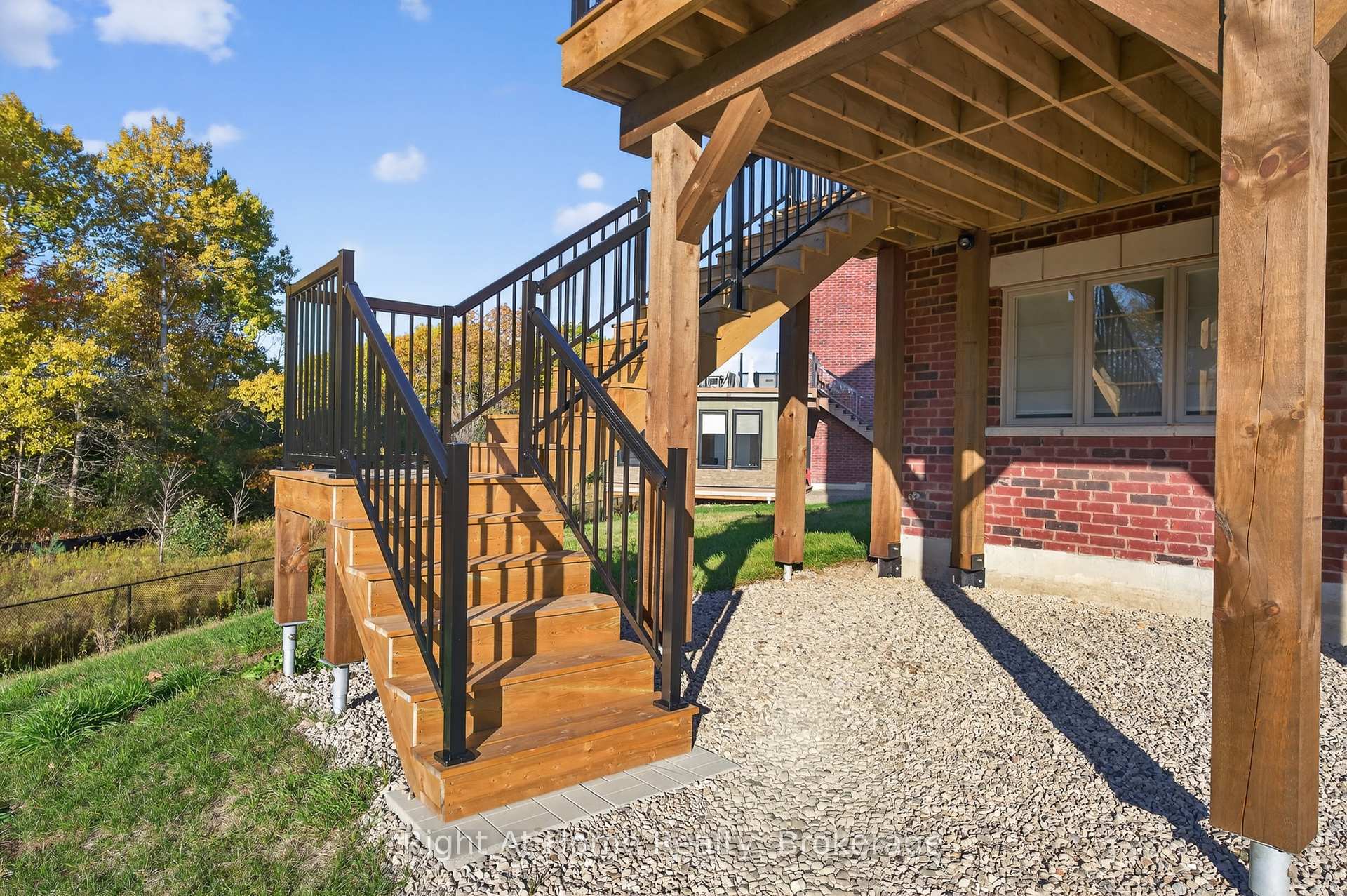 Photo 40 of 90 Smokey Hollow Place, Hamilton, Waterdown — HOMEH