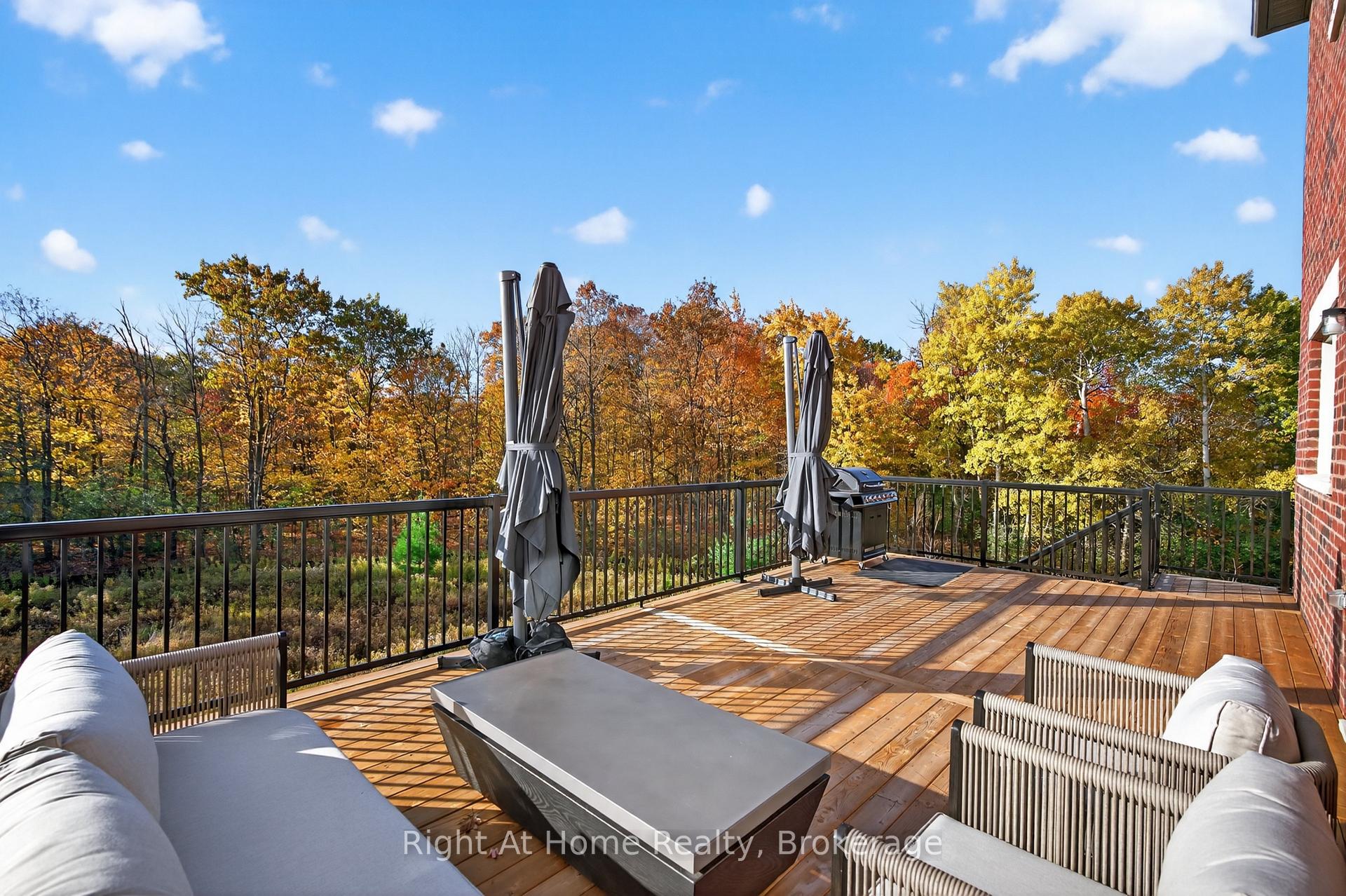 Photo 42 of 90 Smokey Hollow Place, Hamilton, Waterdown — HOMEH