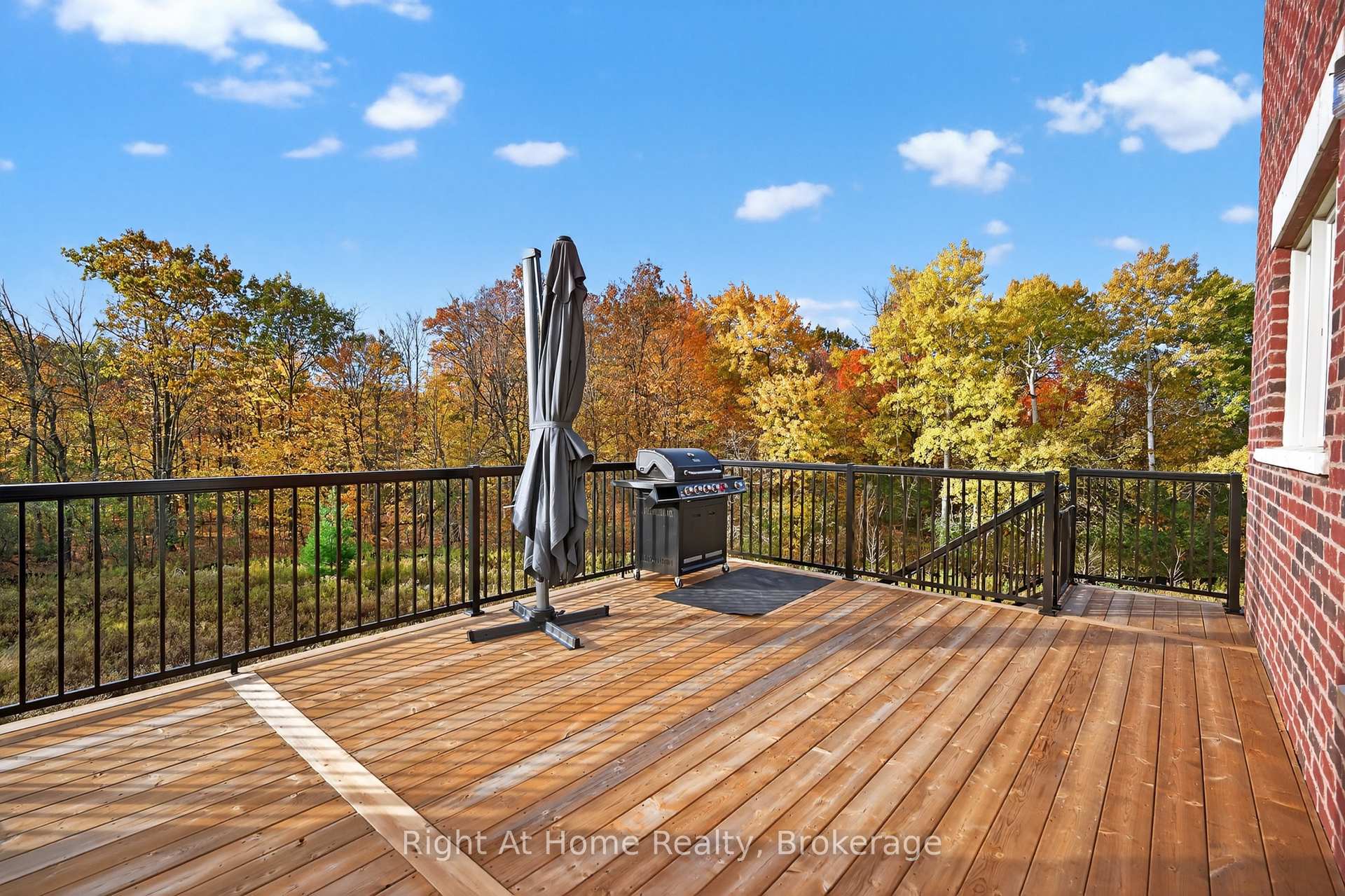 Photo 44 of 90 Smokey Hollow Place, Hamilton, Waterdown — HOMEH