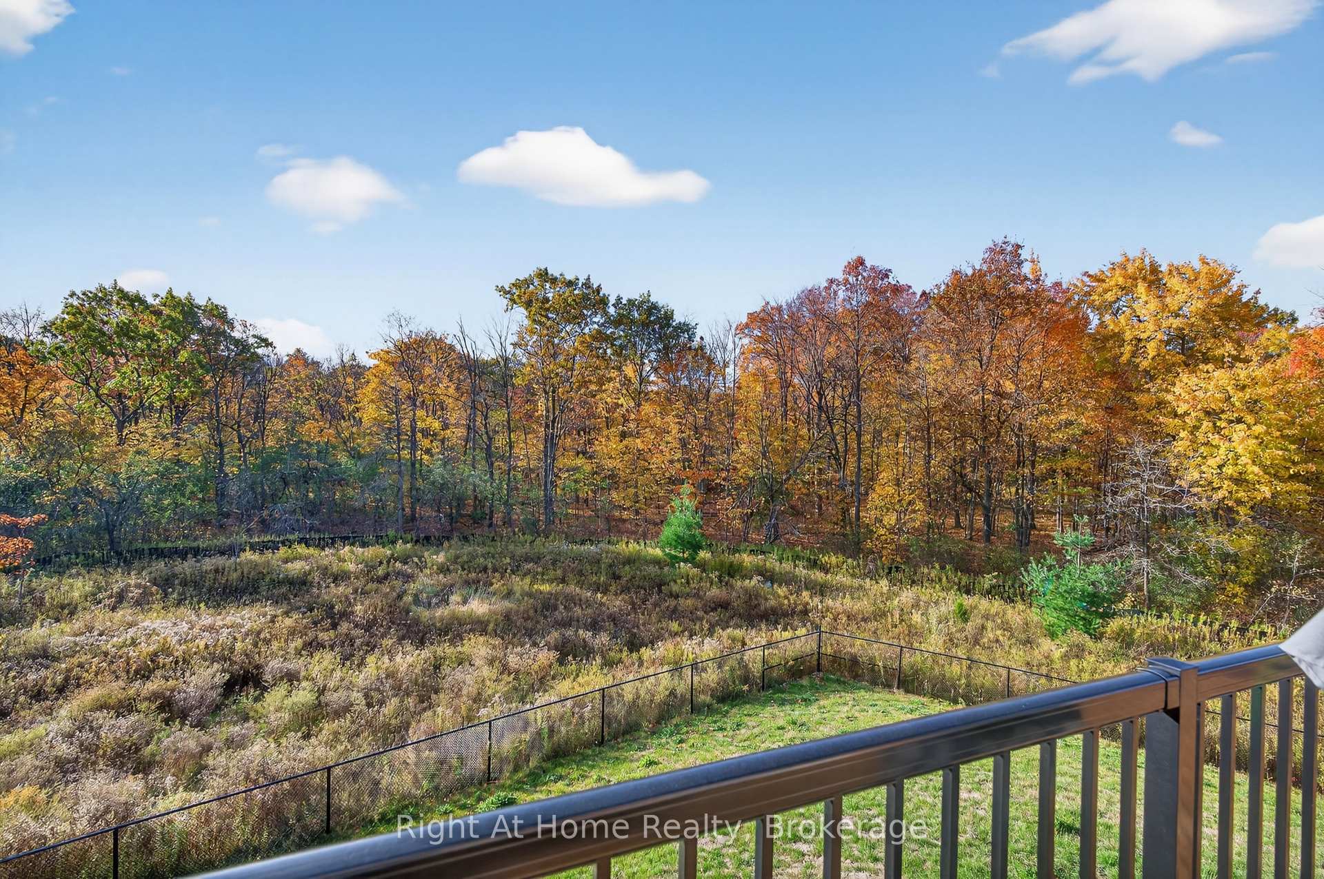 Photo 46 of 90 Smokey Hollow Place, Hamilton, Waterdown — HOMEH