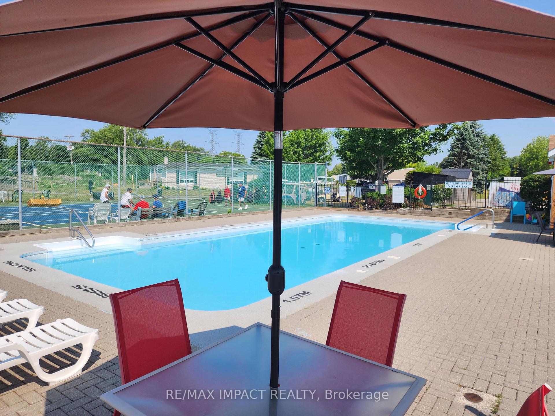 Photo 39 of 4 Champlain Court, Clarington, Newcastle — HOMEH