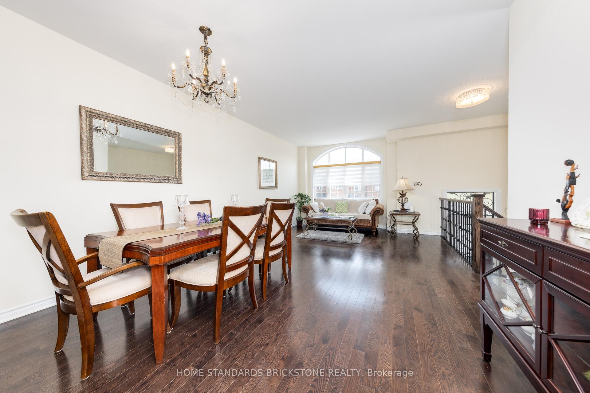 Photo 9 of Unit 28, 8777 Dufferin Street, Vaughan, Patterson — HOMEH