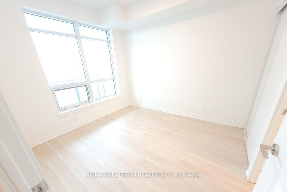Photo 12 of Unit A2308, 30 Upper Mall Way, Vaughan, Brownridge — HOMEH