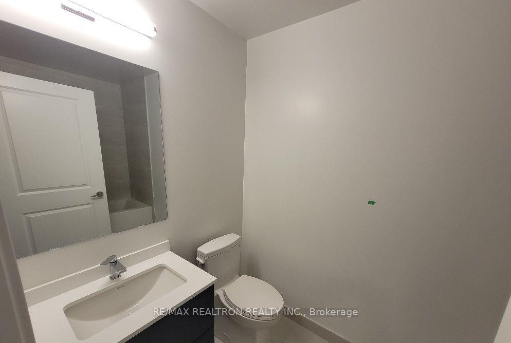 Photo 17 of Unit A2308, 30 Upper Mall Way, Vaughan, Brownridge — HOMEH