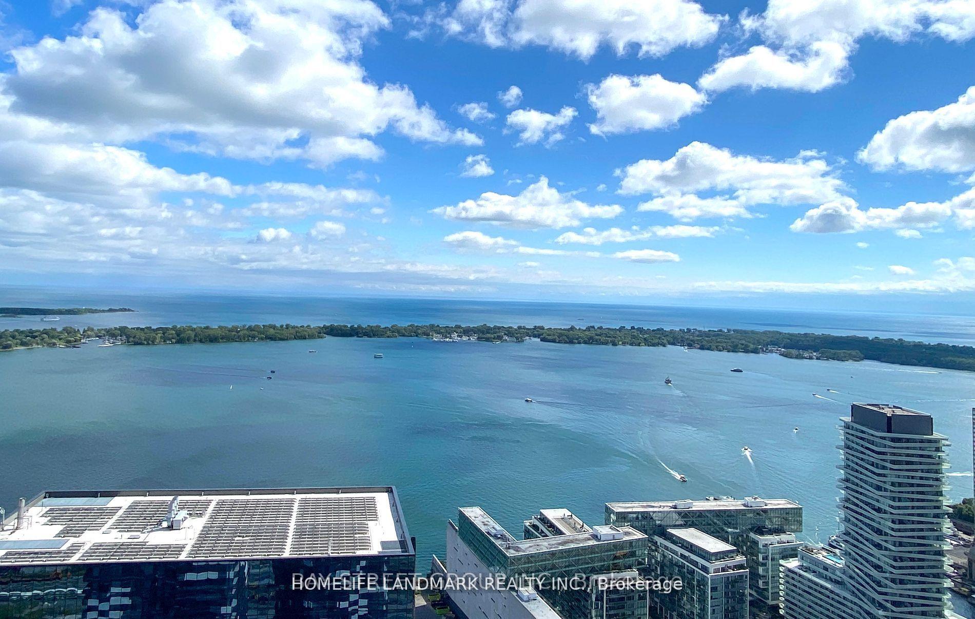 Photo 2 of Unit Ph109, 55 Cooper Street, Toronto, Waterfront Communities — HOMEH