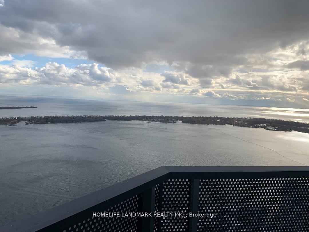 Photo 8 of Unit Ph109, 55 Cooper Street, Toronto, Waterfront Communities — HOMEH