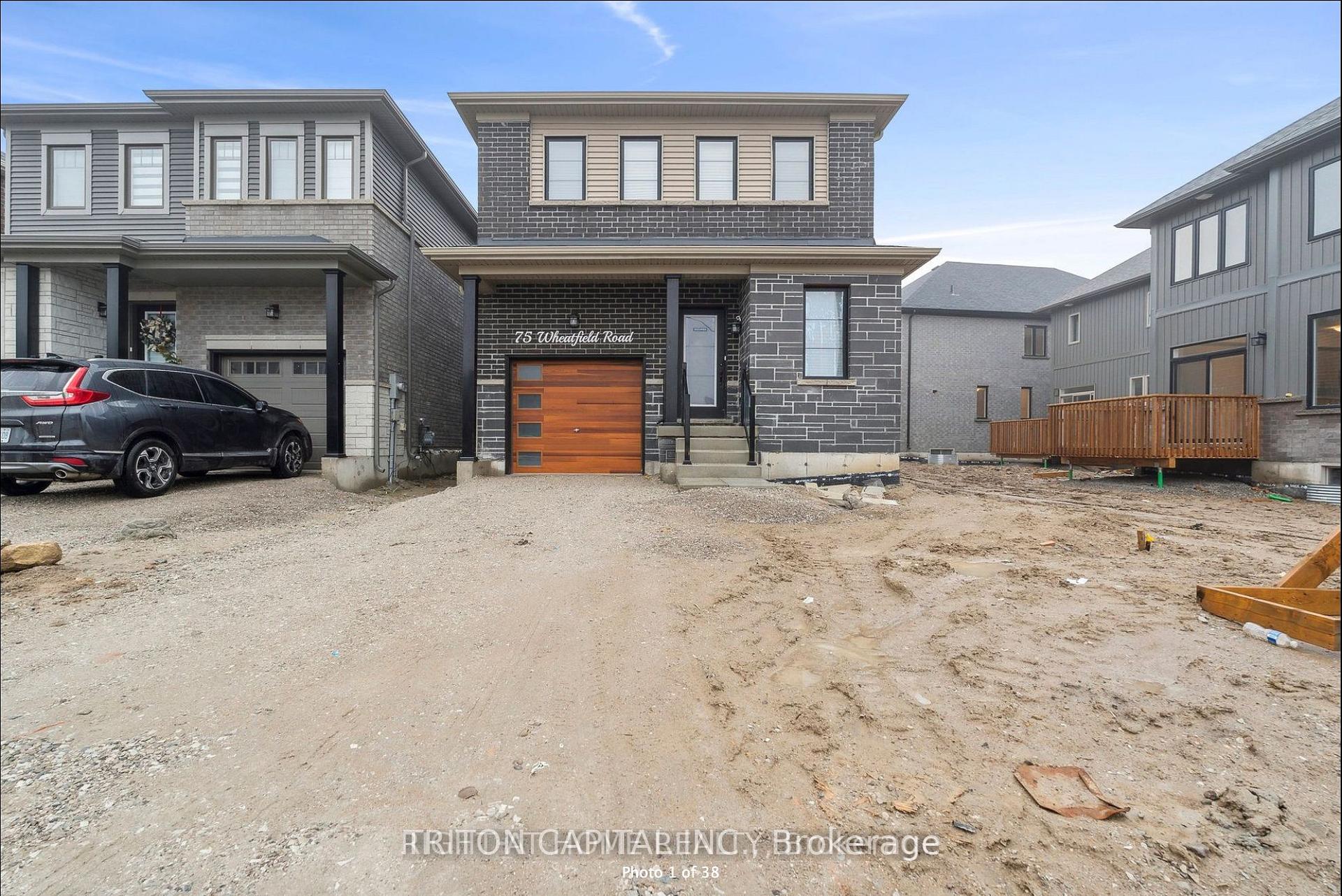 Photo 2 of 75 Wheatfield (Upper) Road, Kitchener, Pioneer Park — HOMEH