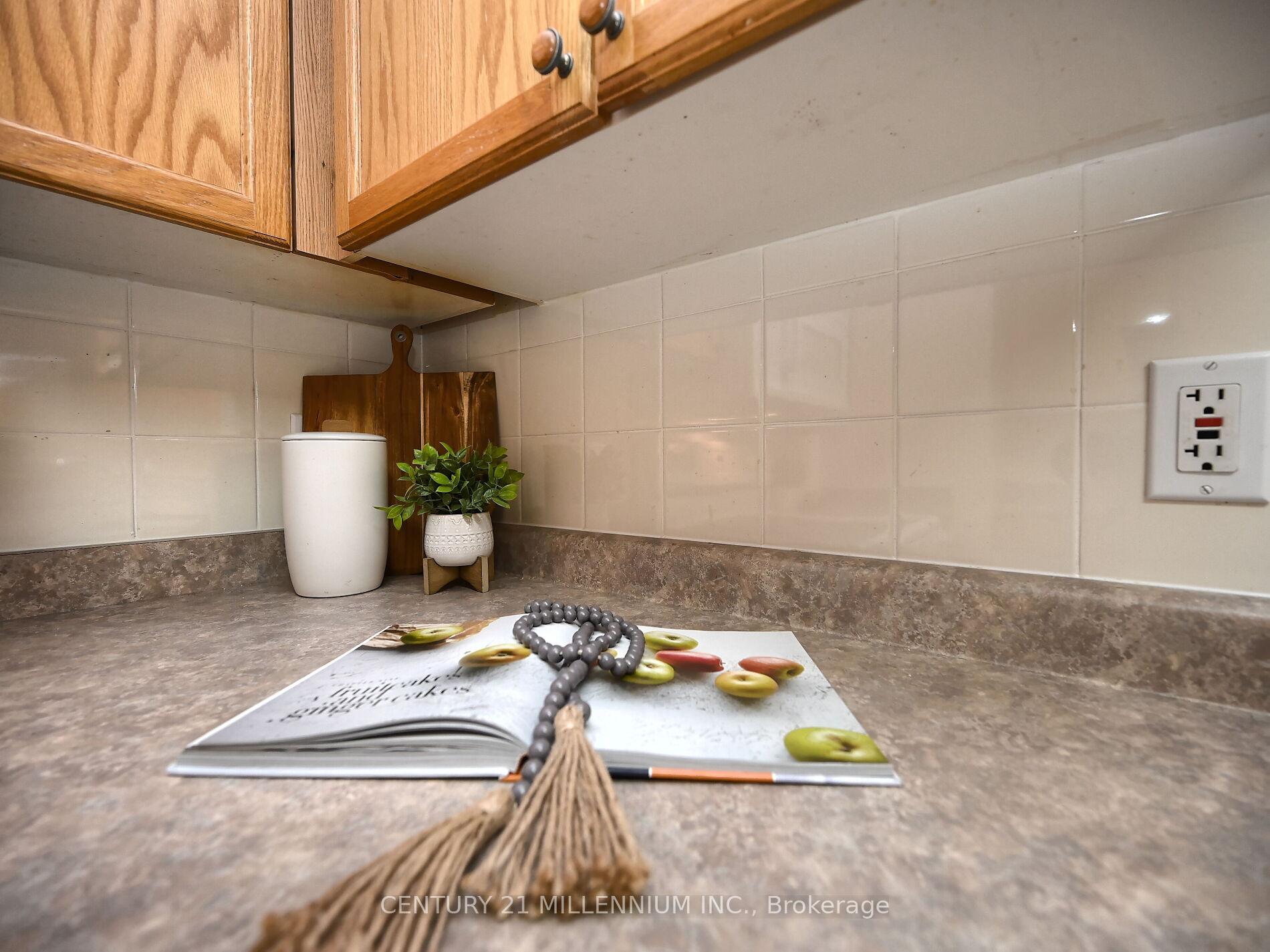 Photo 5 of Unit 113, 25 Via Rosedale, Brampton, Sandringham-Wellington — HOMEH