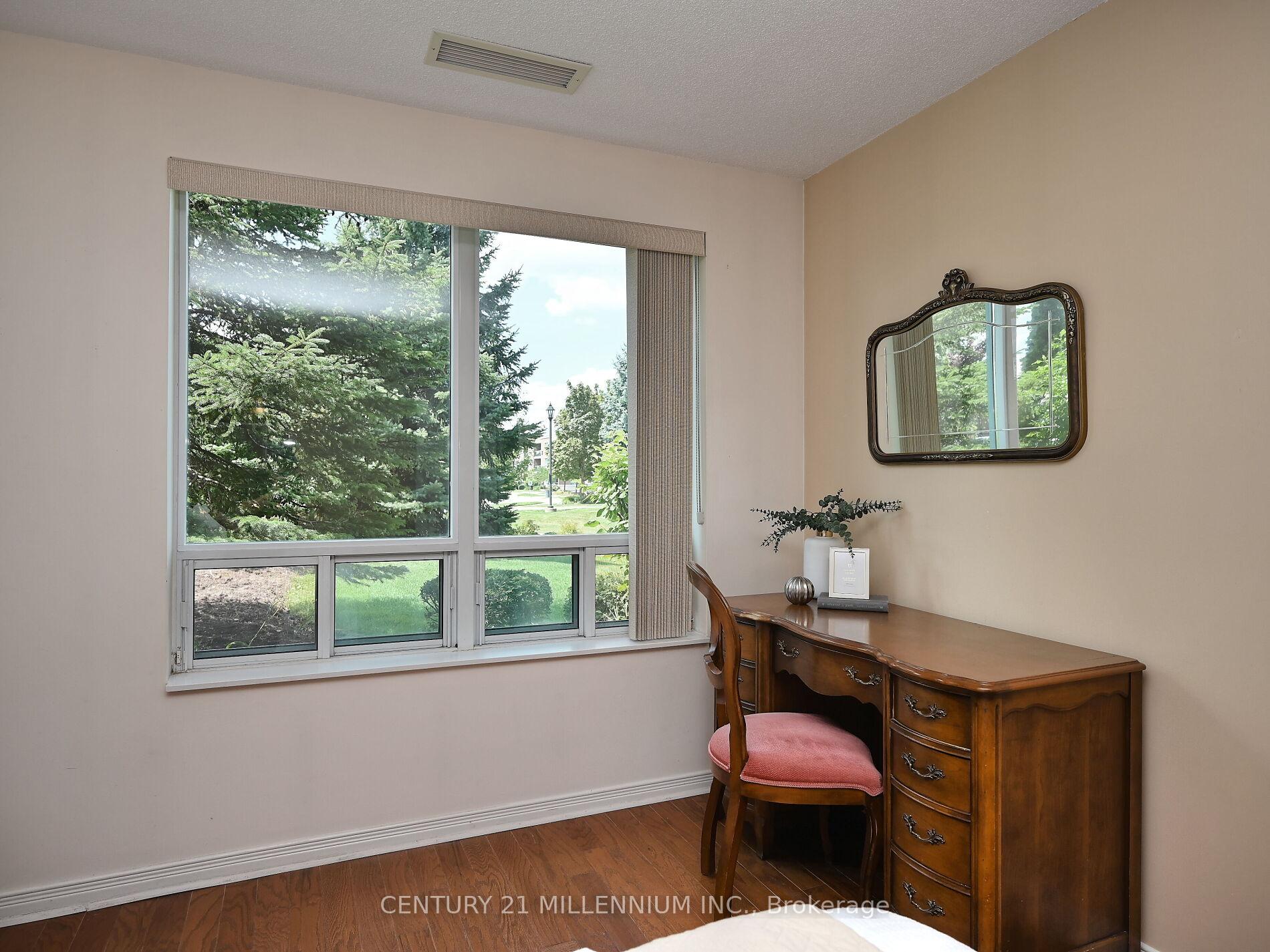 Photo 20 of Unit 113, 25 Via Rosedale, Brampton, Sandringham-Wellington — HOMEH