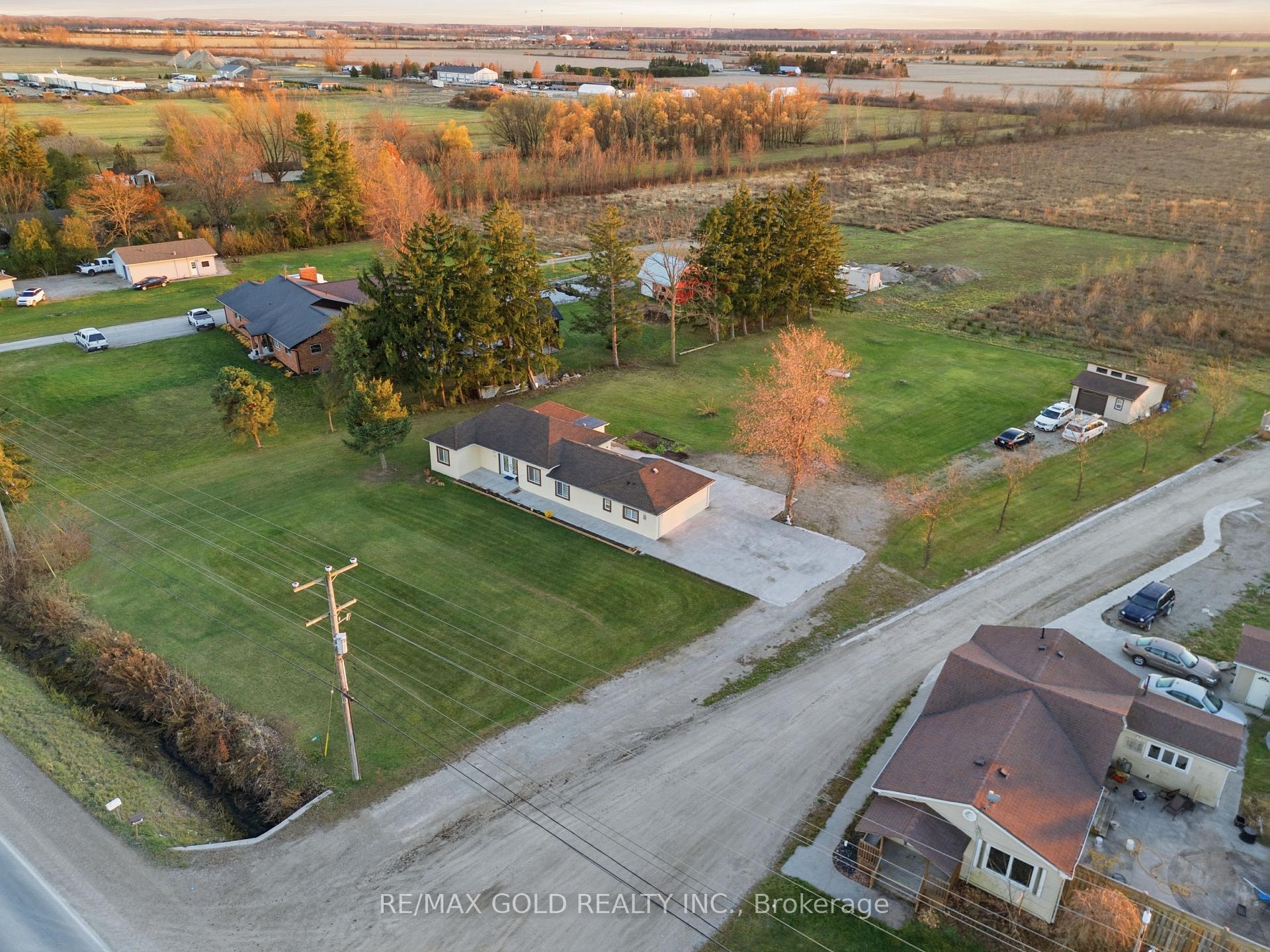 Photo 6 of 684 Talbot Road, Lakeshore — HOMEH