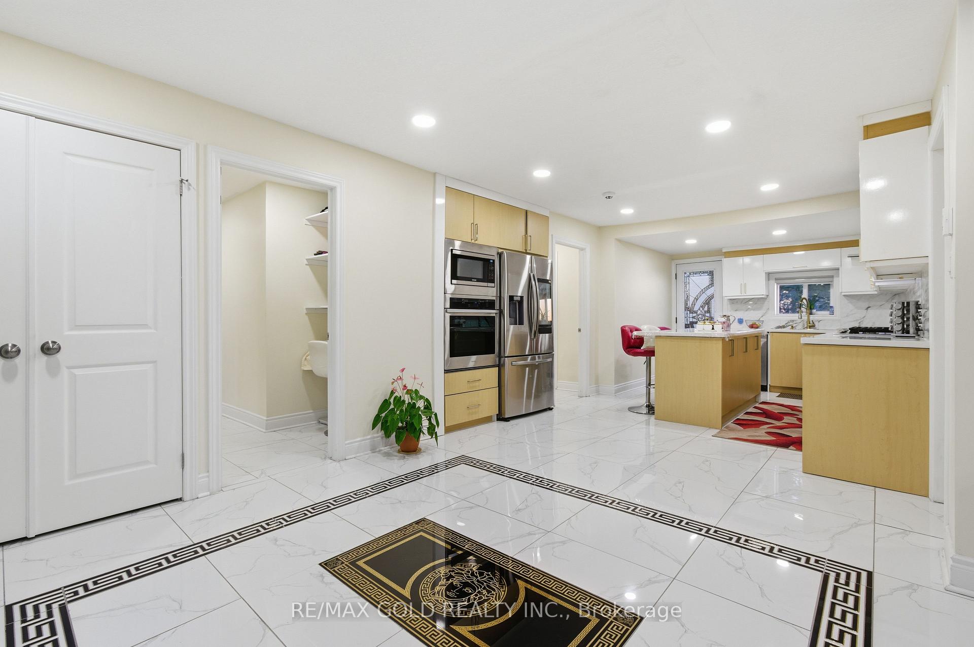 Photo 9 of 684 Talbot Road, Lakeshore — HOMEH