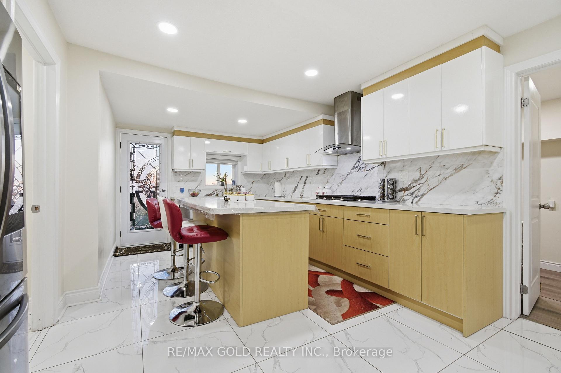 Photo 10 of 684 Talbot Road, Lakeshore — HOMEH