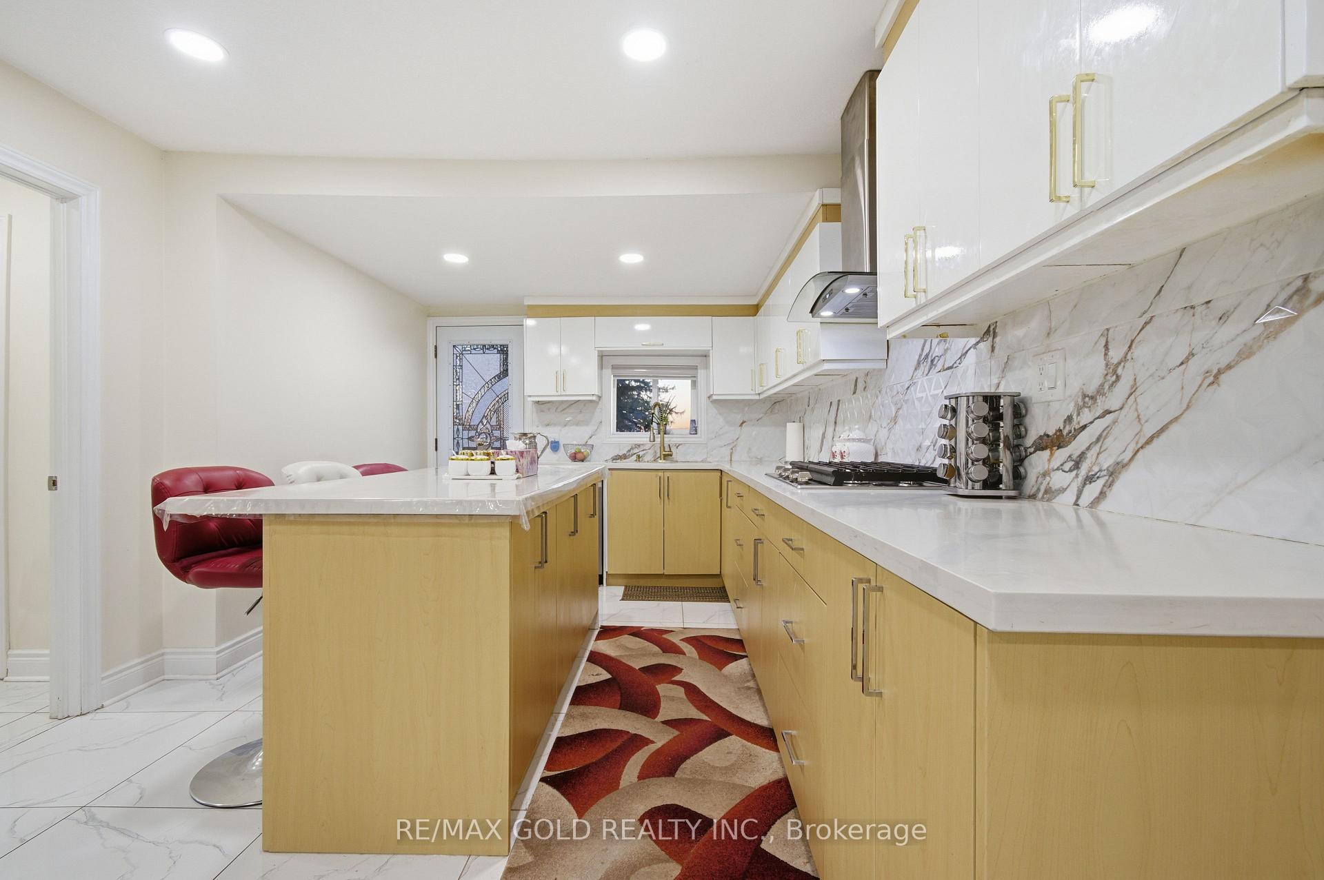 Photo 14 of 684 Talbot Road, Lakeshore — HOMEH