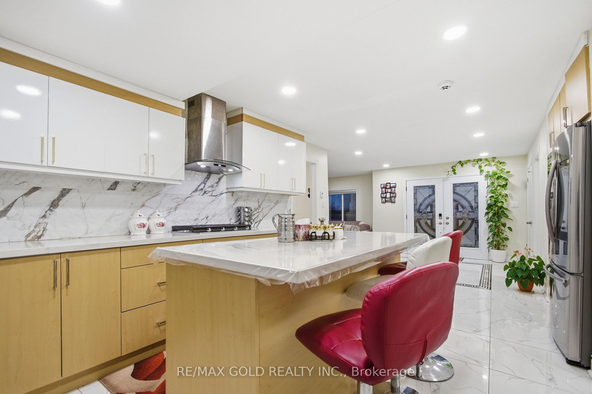 Photo 15 of 684 Talbot Road, Lakeshore — HOMEH
