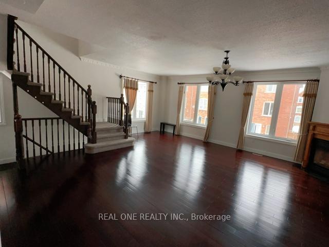 Photo 2 of 169 Leitchcroft Crescent, Markham, Commerce Valley — HOMEH