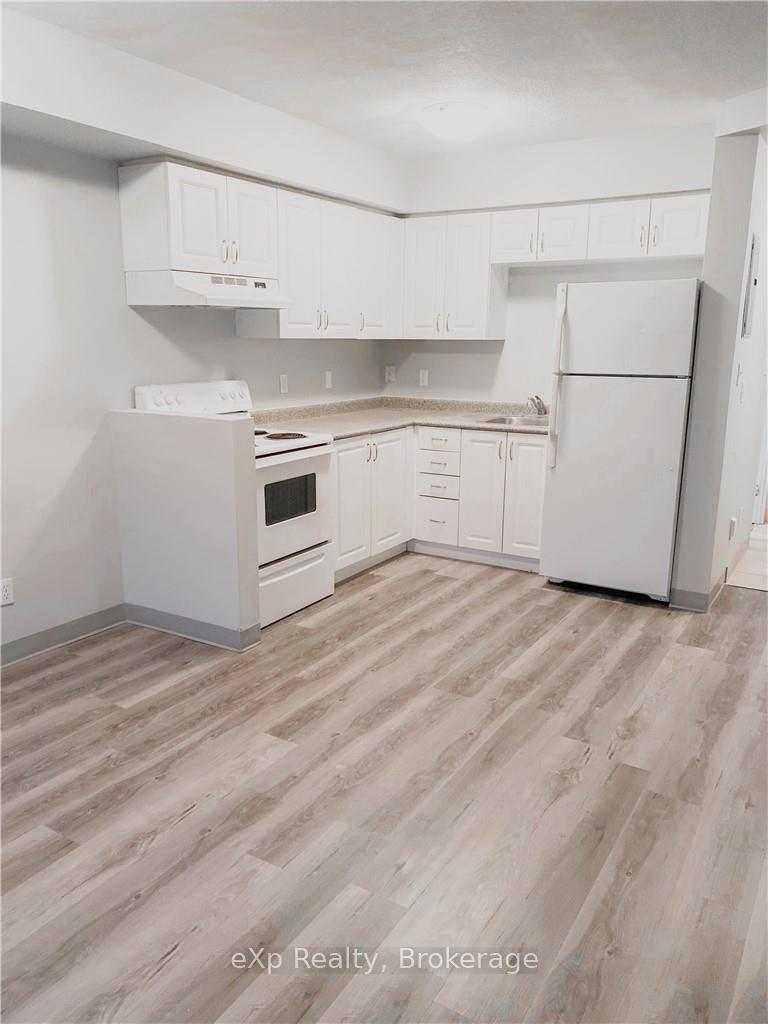 Photo 4 of Unit 710, 593 Strasburg Road, Kitchener — HOMEH