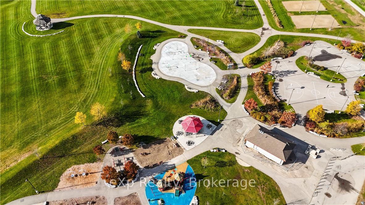 Photo 17 of Unit 710, 593 Strasburg Road, Kitchener — HOMEH
