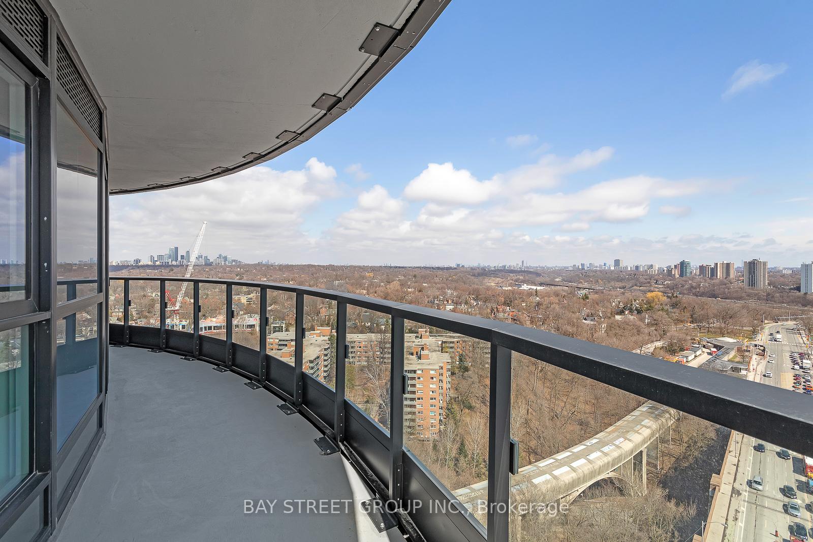 Photo 15 of Unit 1717, 585 Bloor Street E, Toronto, North St. James Town — HOMEH