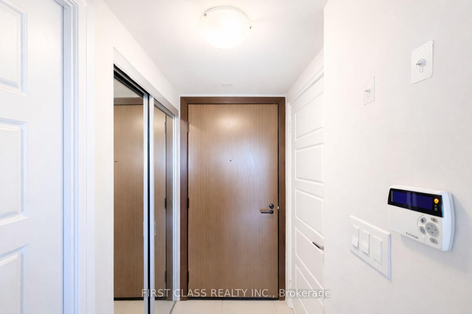 Photo 5 of Unit 1003, 8200 Birchmount Road, Markham, Unionville — HOMEH