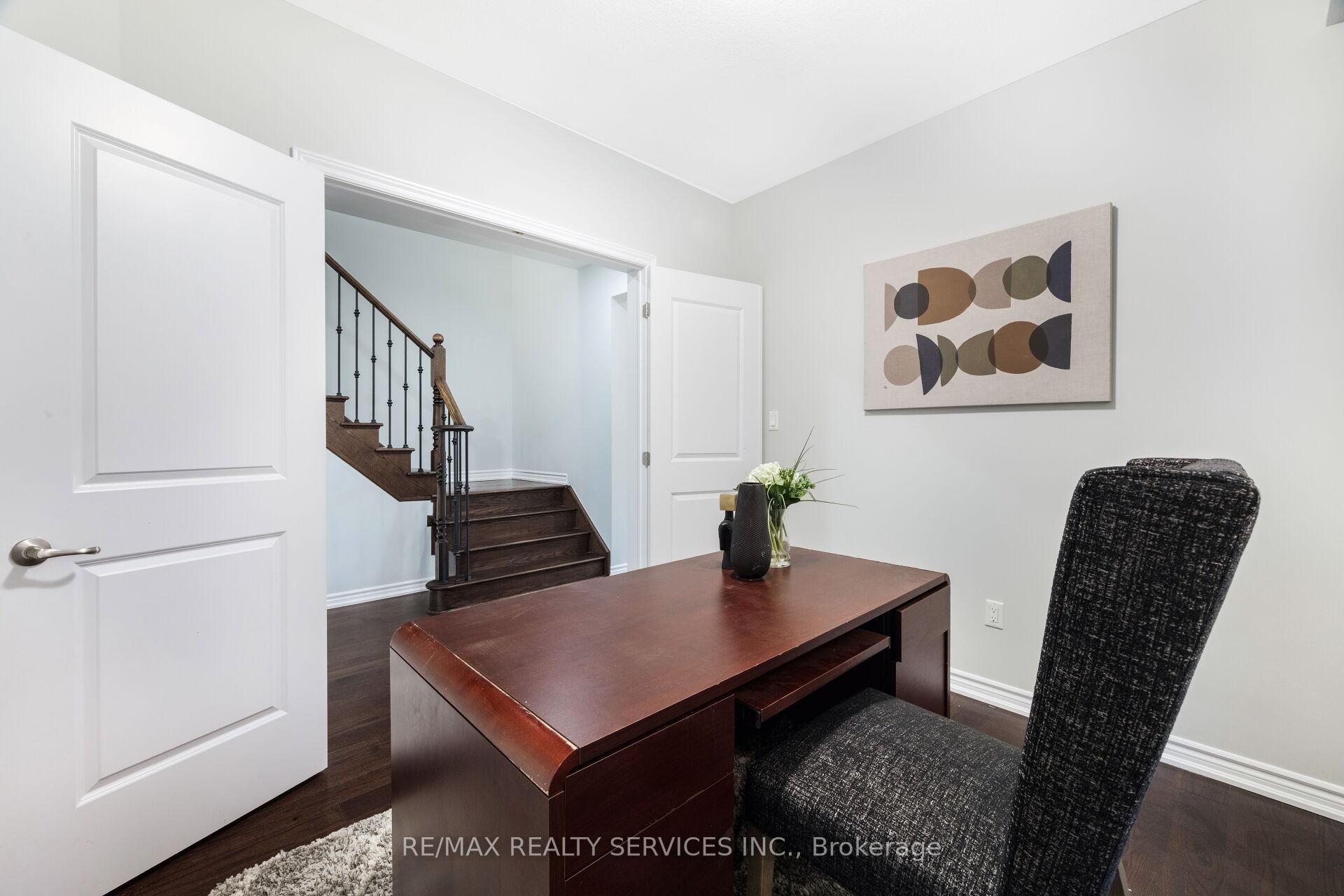 Photo 9 of 21 Magical Road, Brampton, Northwest Brampton — HOMEH
